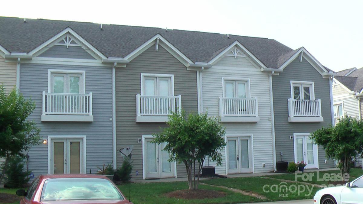 Property image 1 at 160 Parkwood Avenue, Charlotte, NC 28206