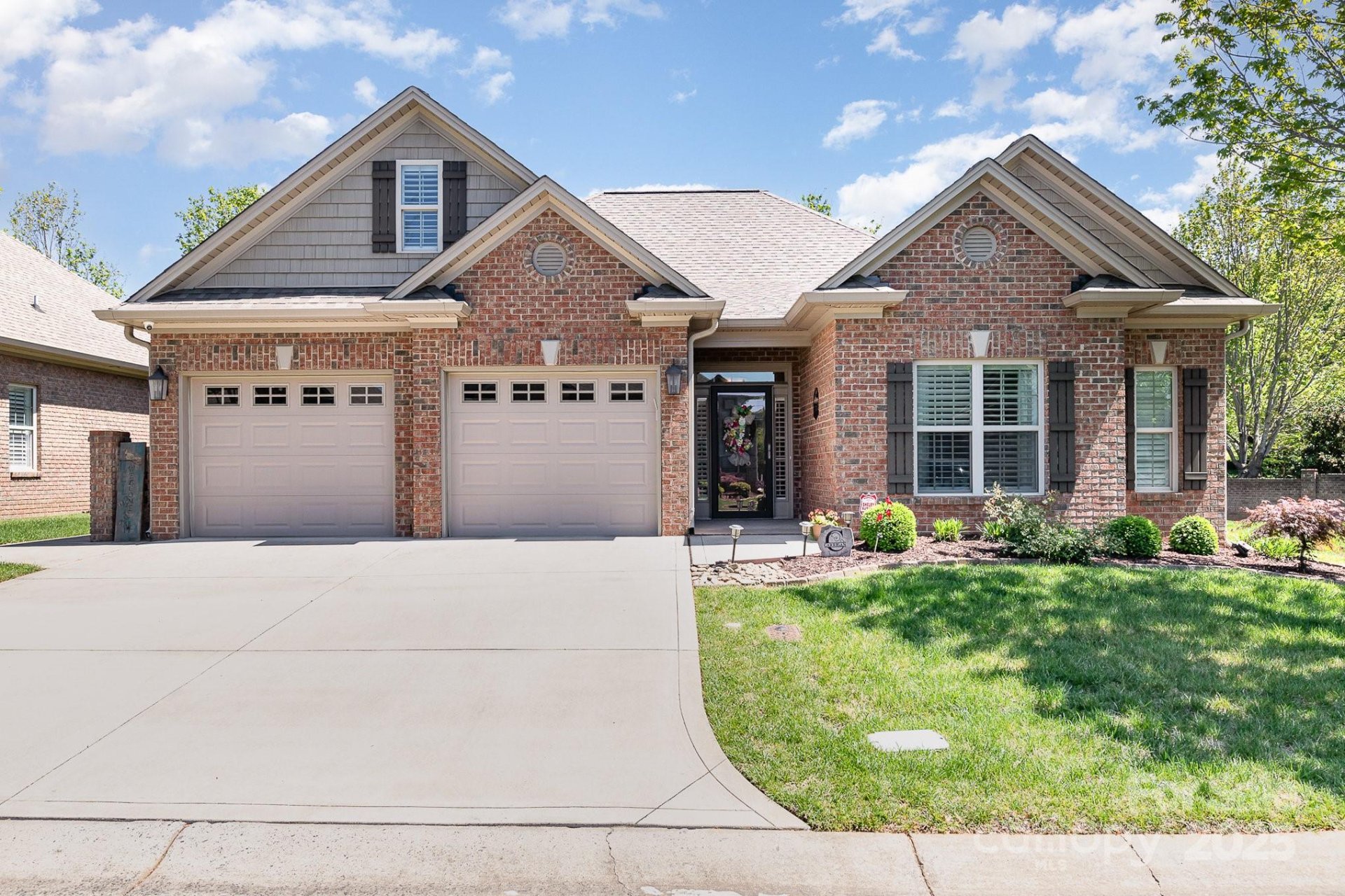 106 Independence Court