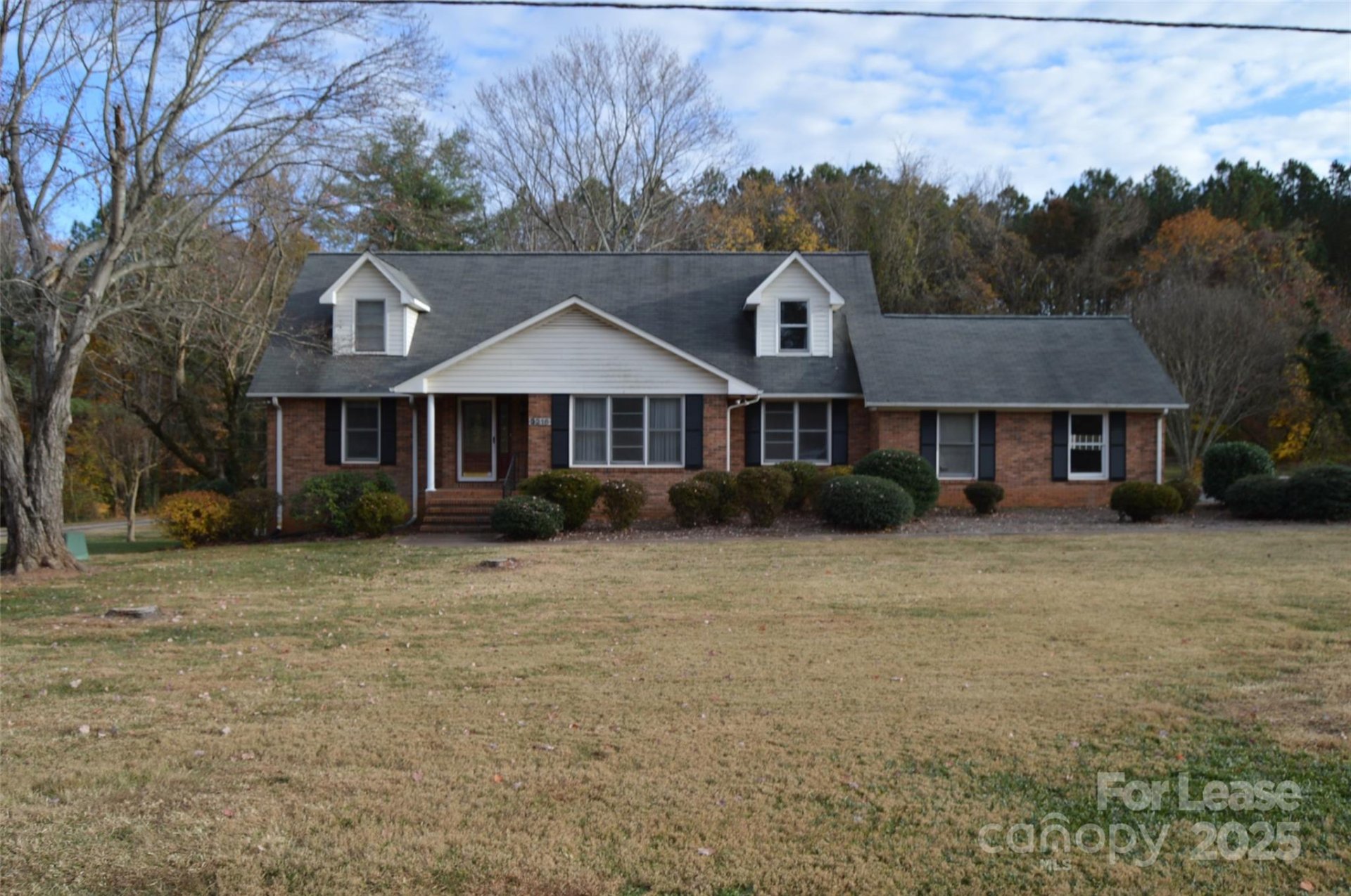 Property image 1 at 3216 Wentworth Street, Statesville, NC 28625