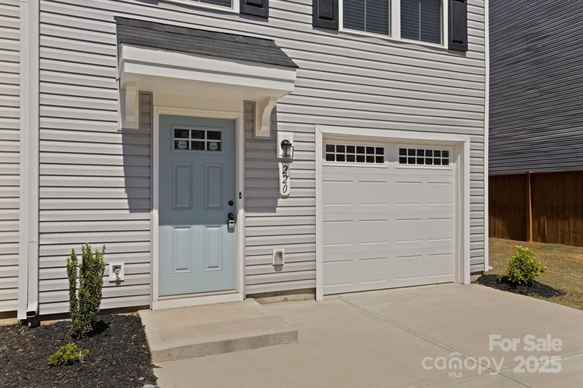 Property image 3 at 220 Maple Forge Trail, Greenville, SC 29617