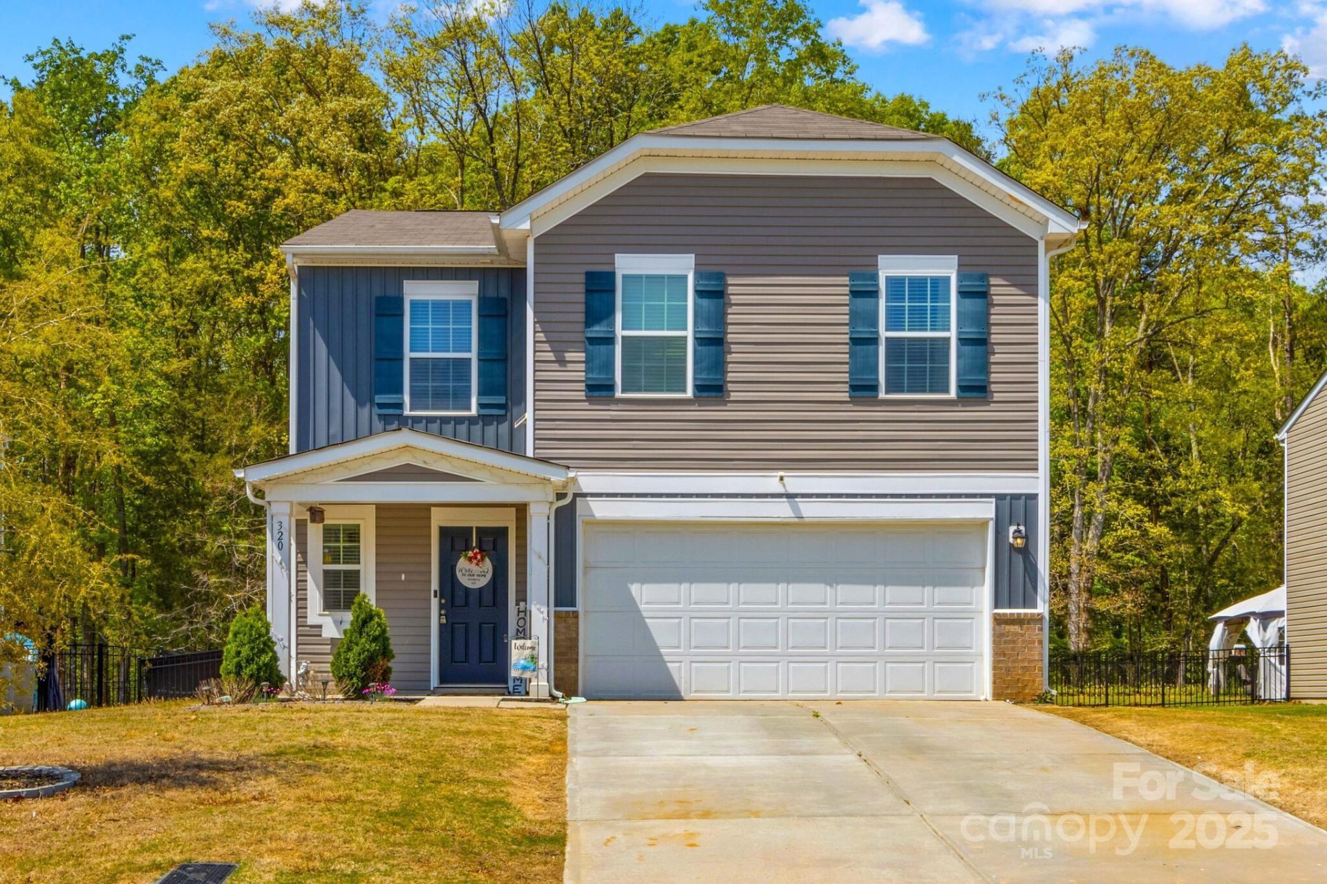 320 Silver Oak Circle