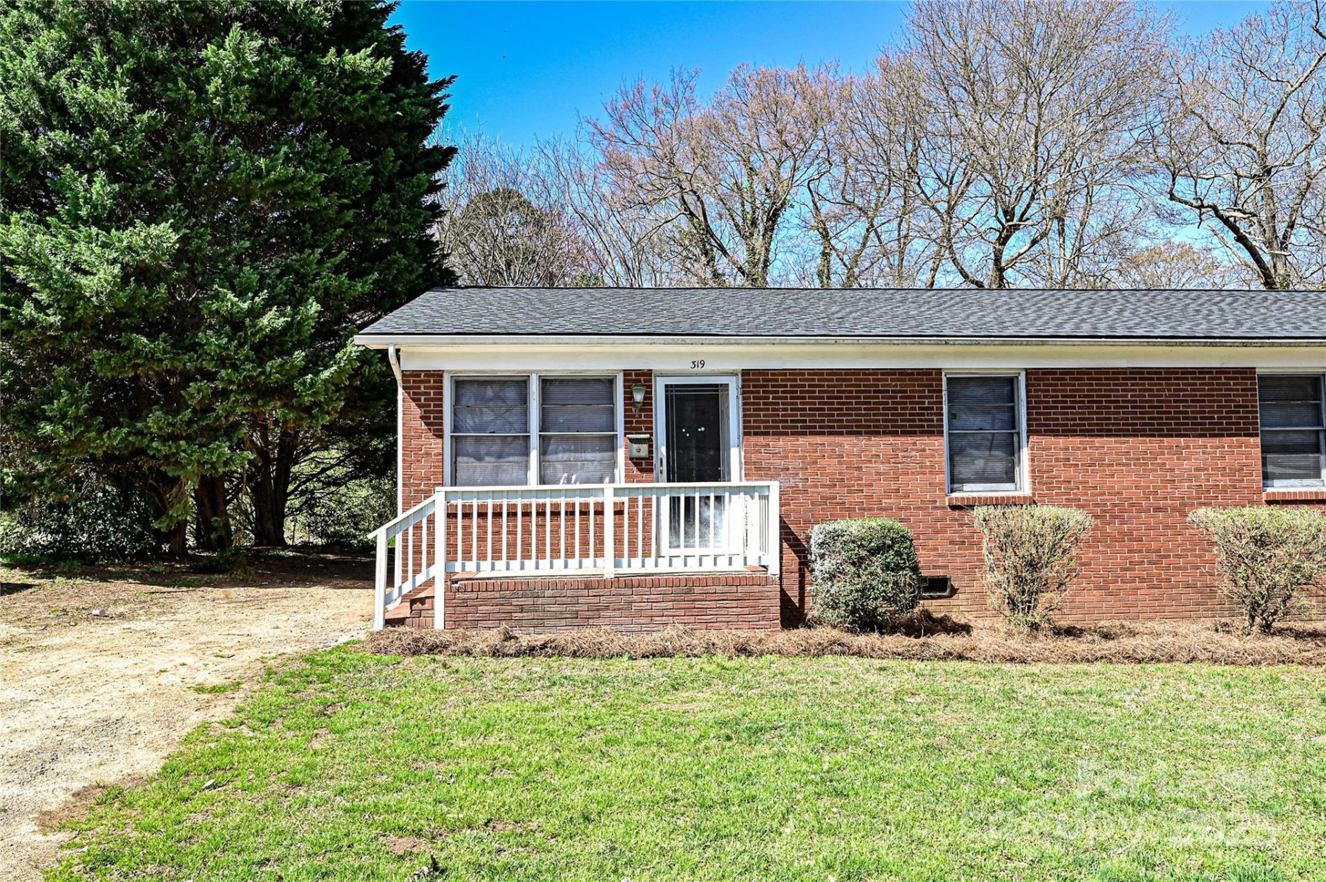 319 Hamilton Drive