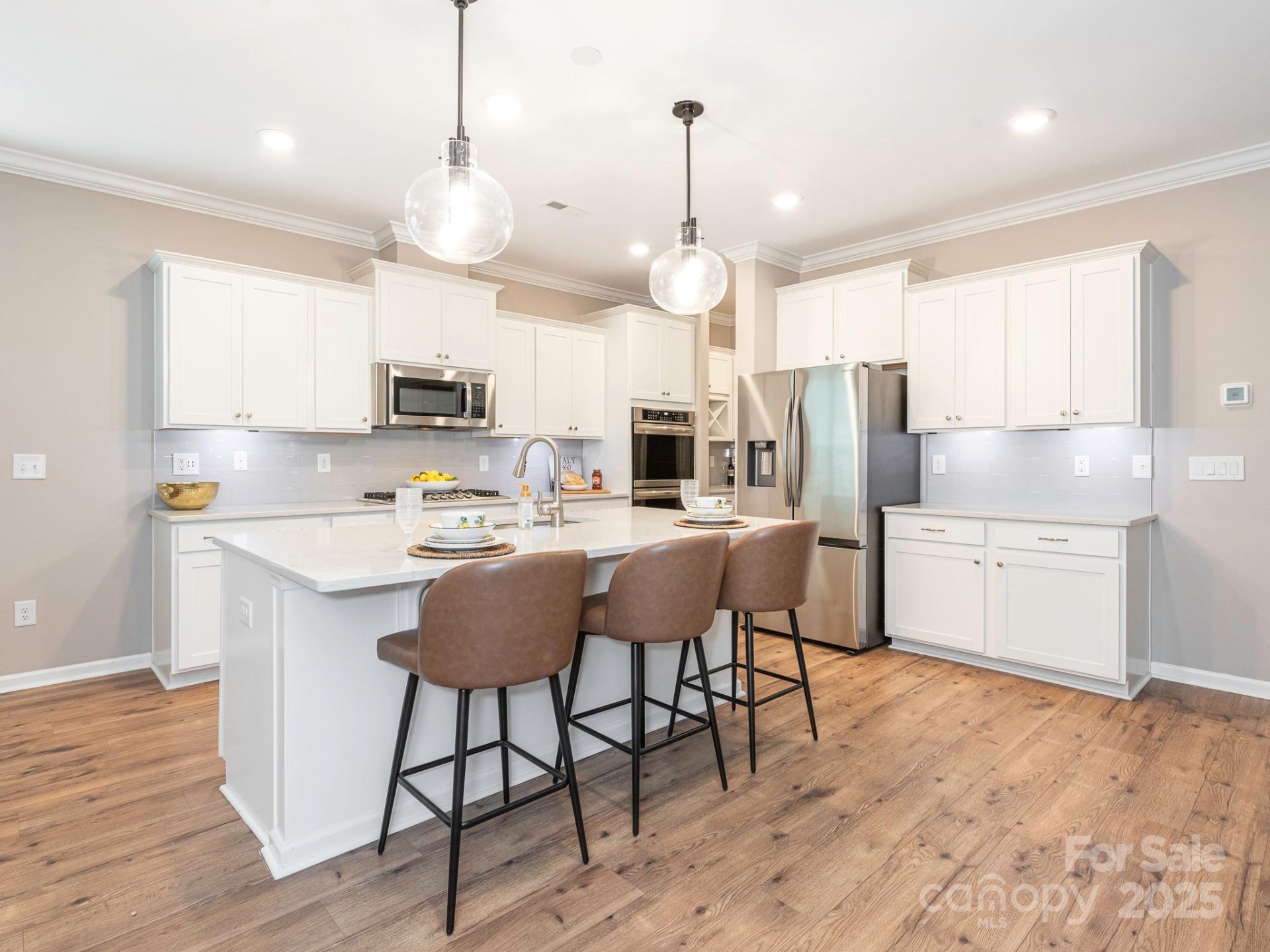 Property image 3 at 8065 Cornhill Avenue, Charlotte, NC 28277