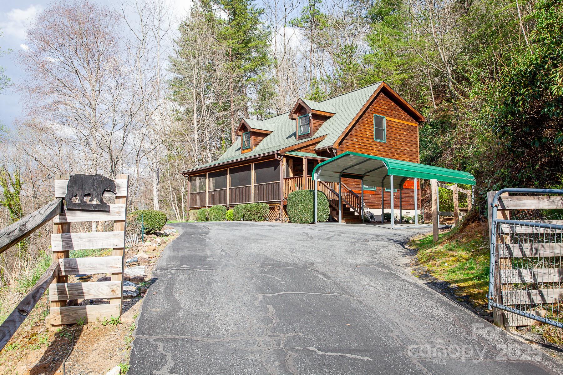 Property image 4 at 415 Skyview Road, Whittier, NC 28789