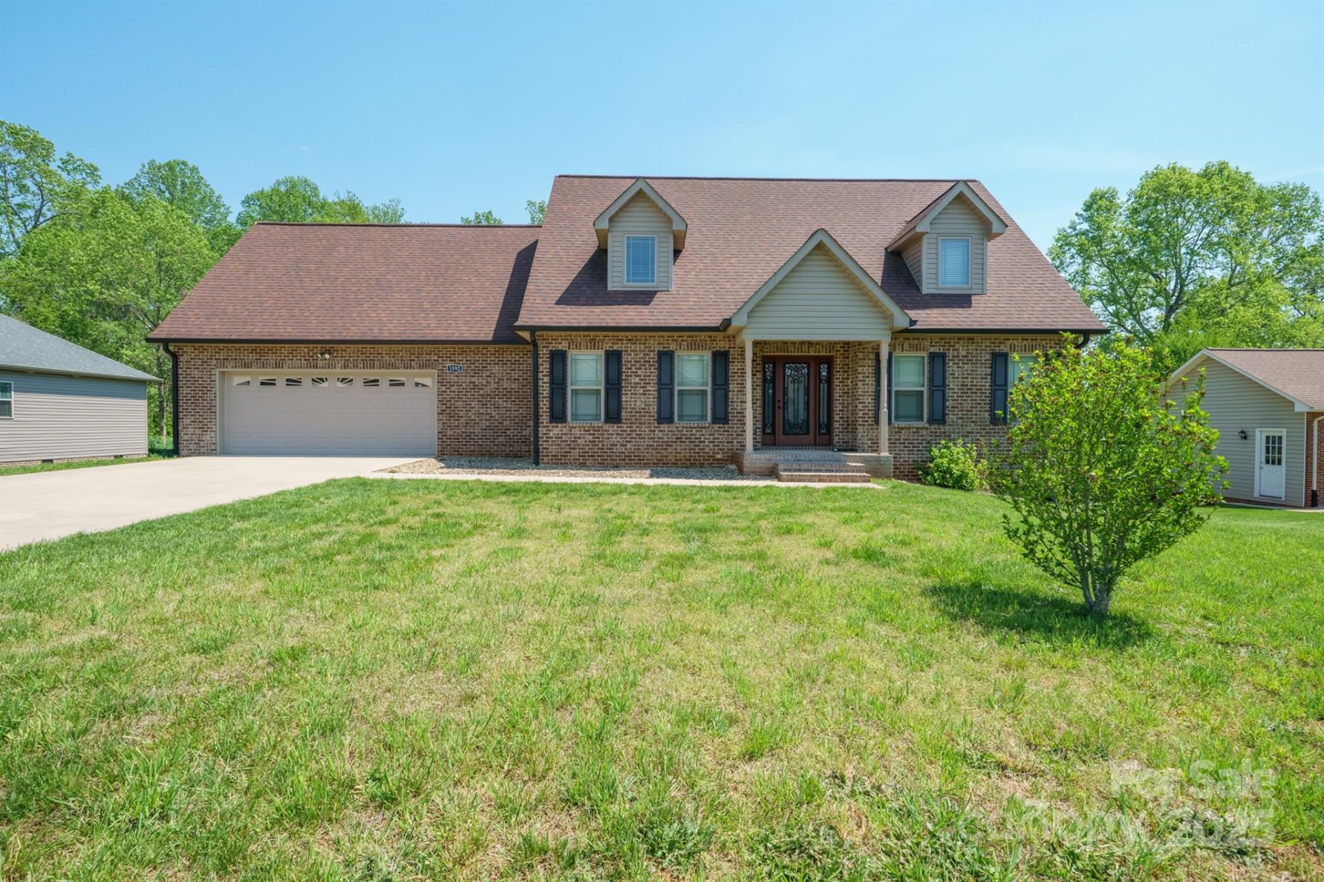 Property image 2 at 1592 Farmington Hills Drive, Conover, NC 28613