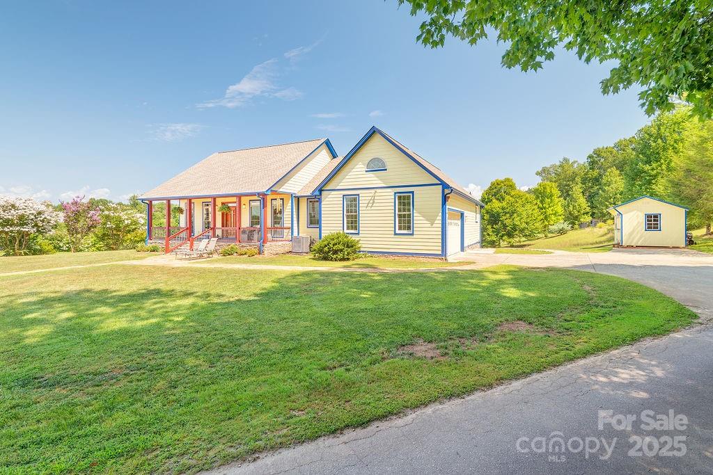 Property image 4 at 125 Ivy Meadows Drive, Weaverville, NC 28787