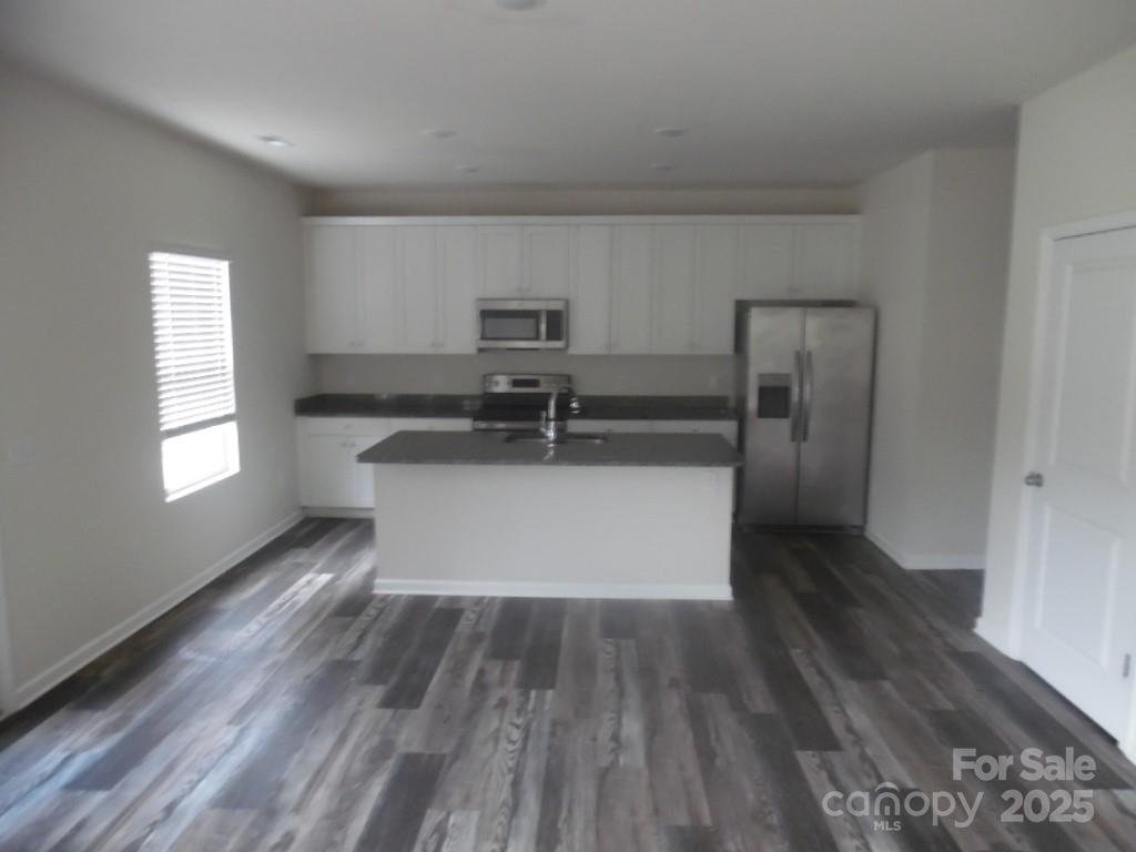 Property image 4 at 574 30th Avenue Circle, Hickory, NC 28601