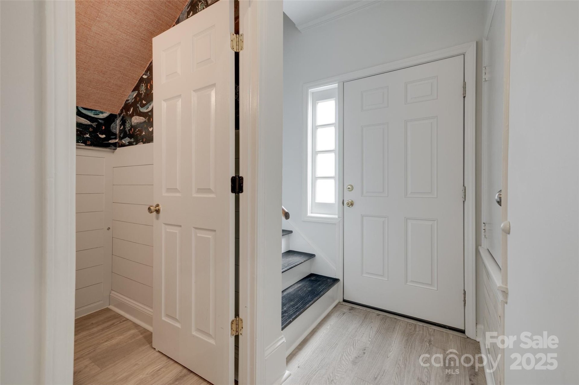 Property image 3 at 5901 Quail Hollow Road, Charlotte, NC 28210