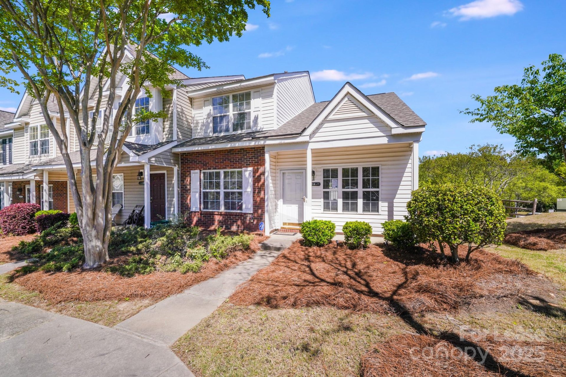 Property image 1 at 17125 Greenlawn Hills Court, Charlotte, NC 28213