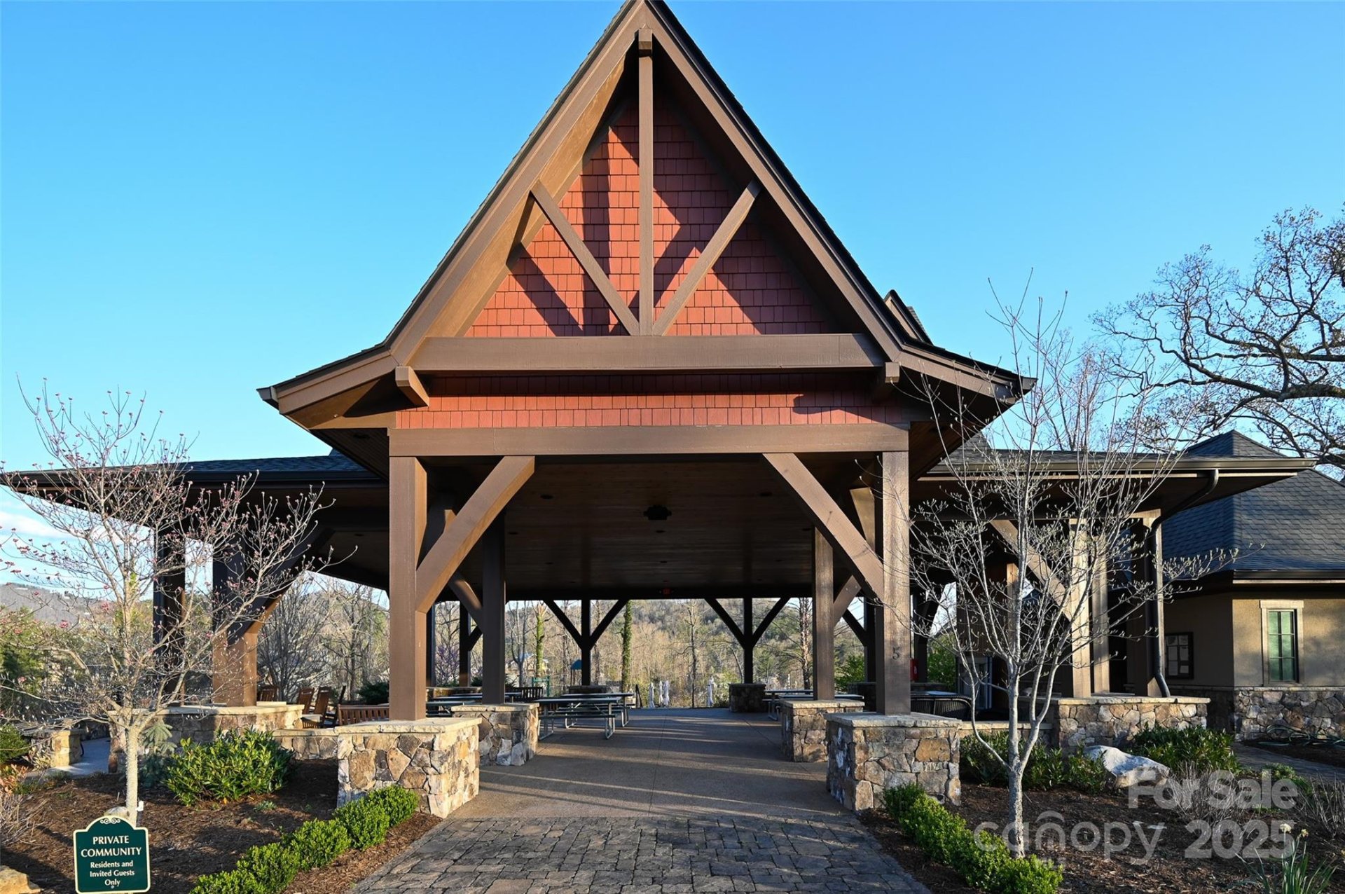 Property image 2 at 64 French Willow Drive, Asheville, NC 28804