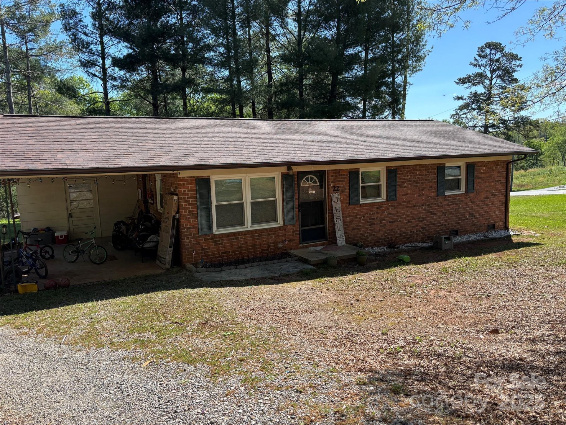 Property image 2 at 22 Heritage View Road, Hickory, NC 28601