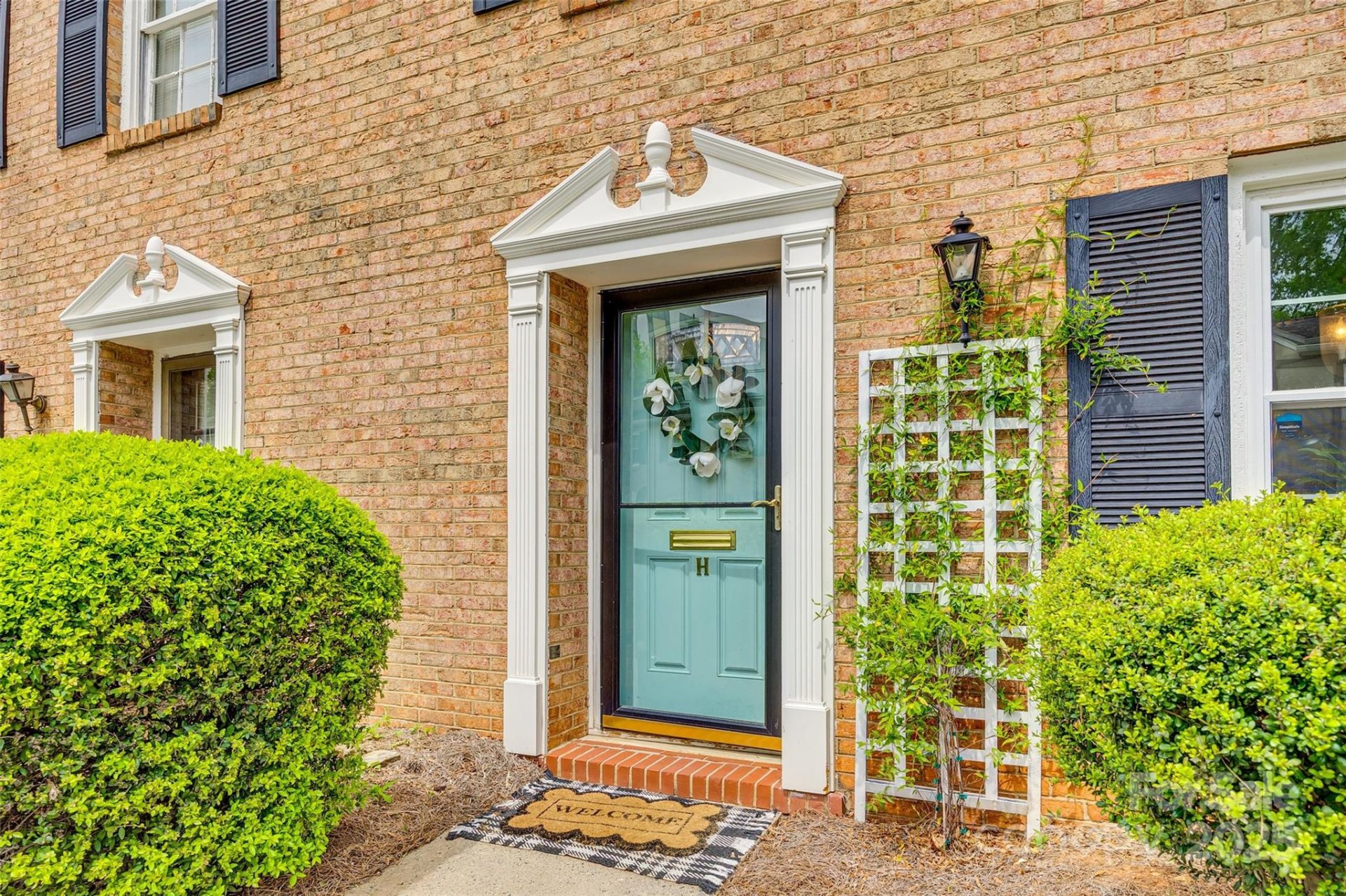 Property image 2 at 4607 Hedgemore Drive, Charlotte, NC 28209