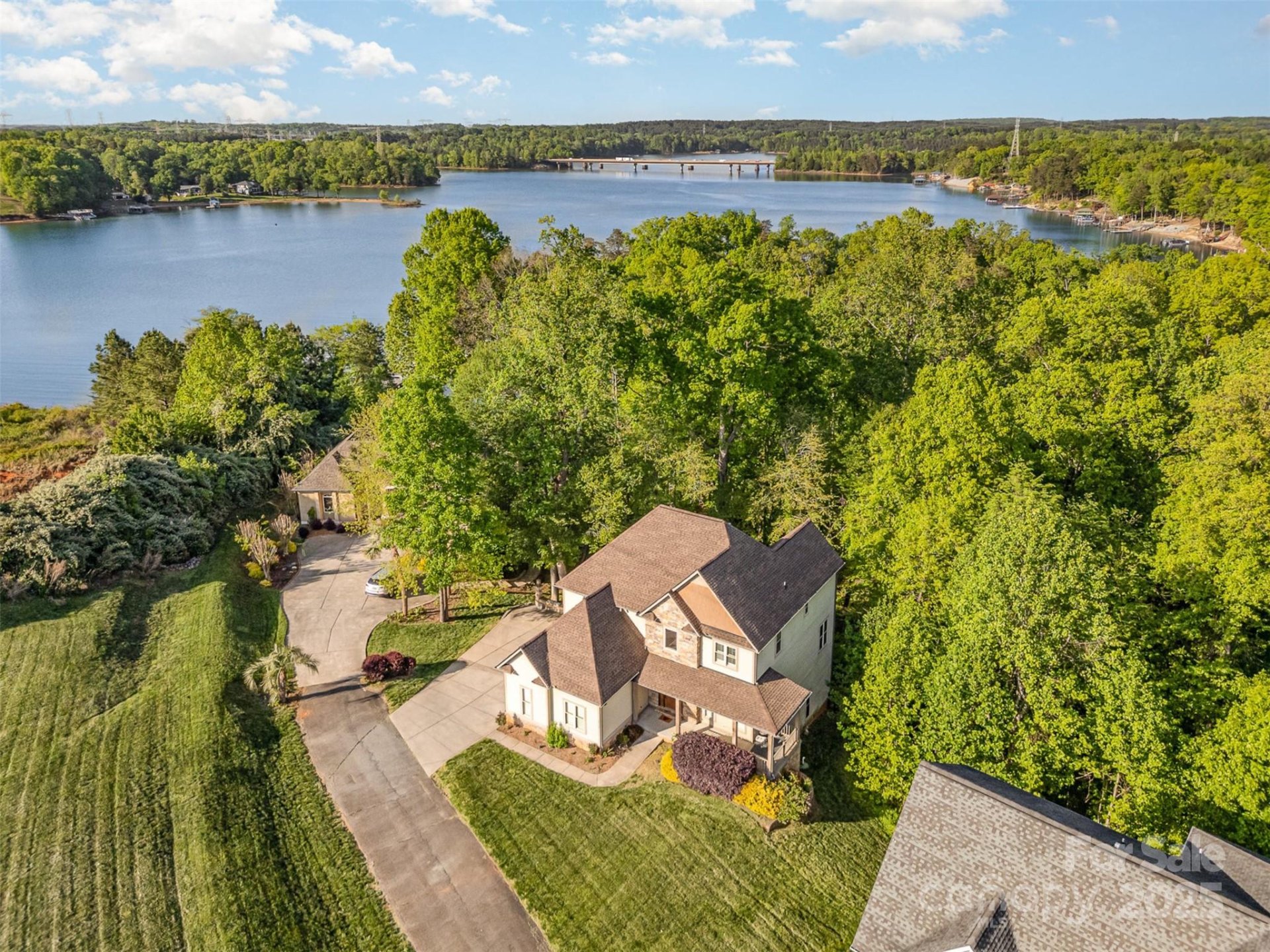 Property image 2 at 1713 Mt Isle Harbor Drive, Charlotte, NC 28214
