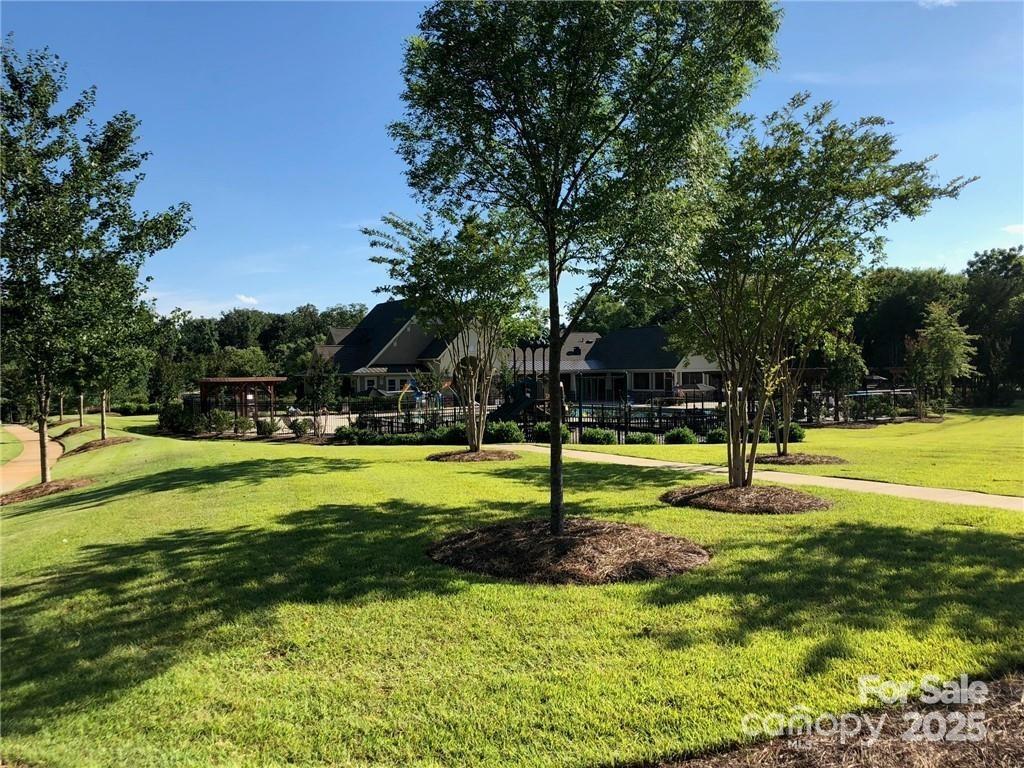Property image 4 at 11717 Egrets Point Drive, Charlotte, NC 28278