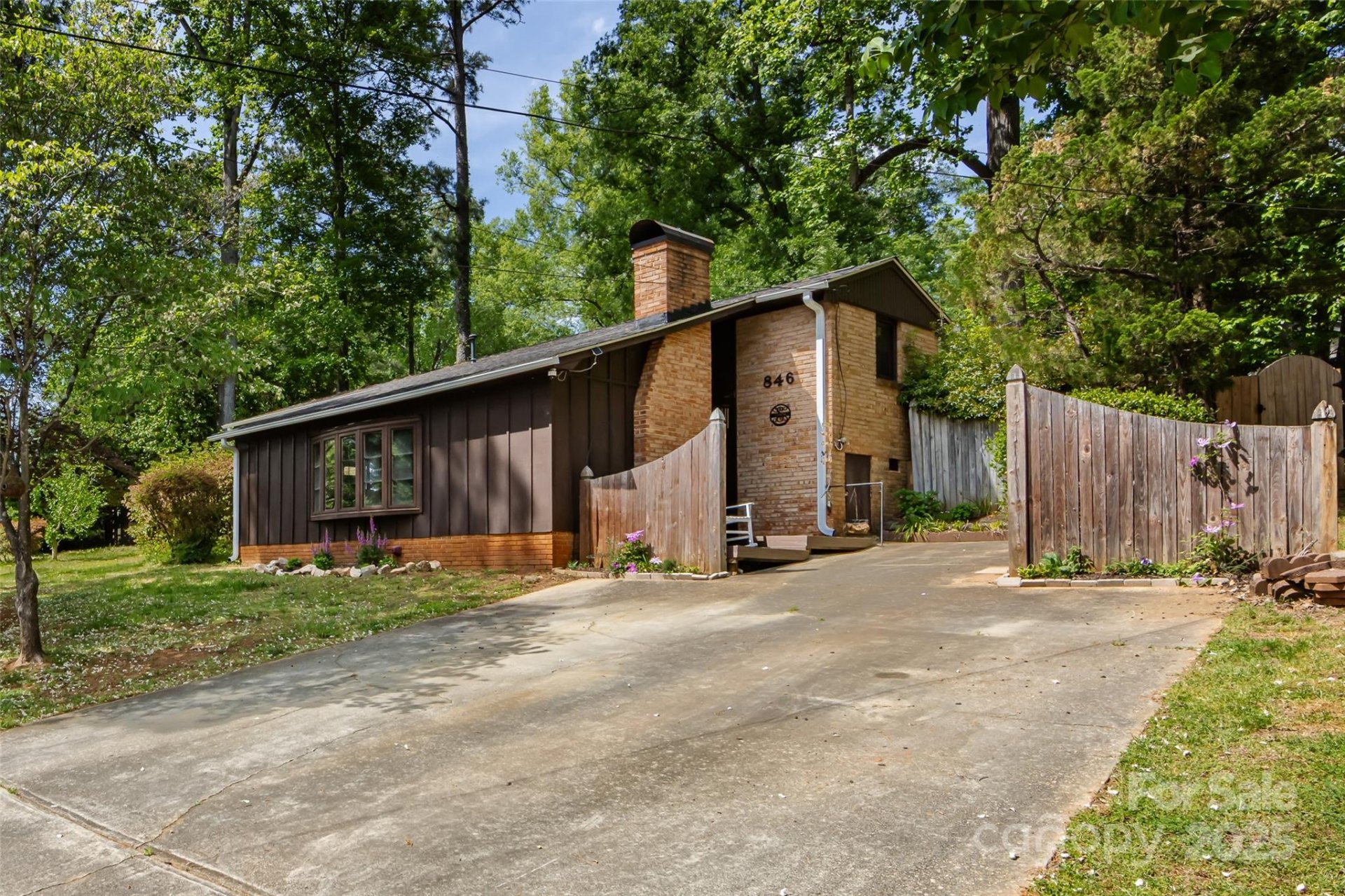 Westover, Rock Hill Community