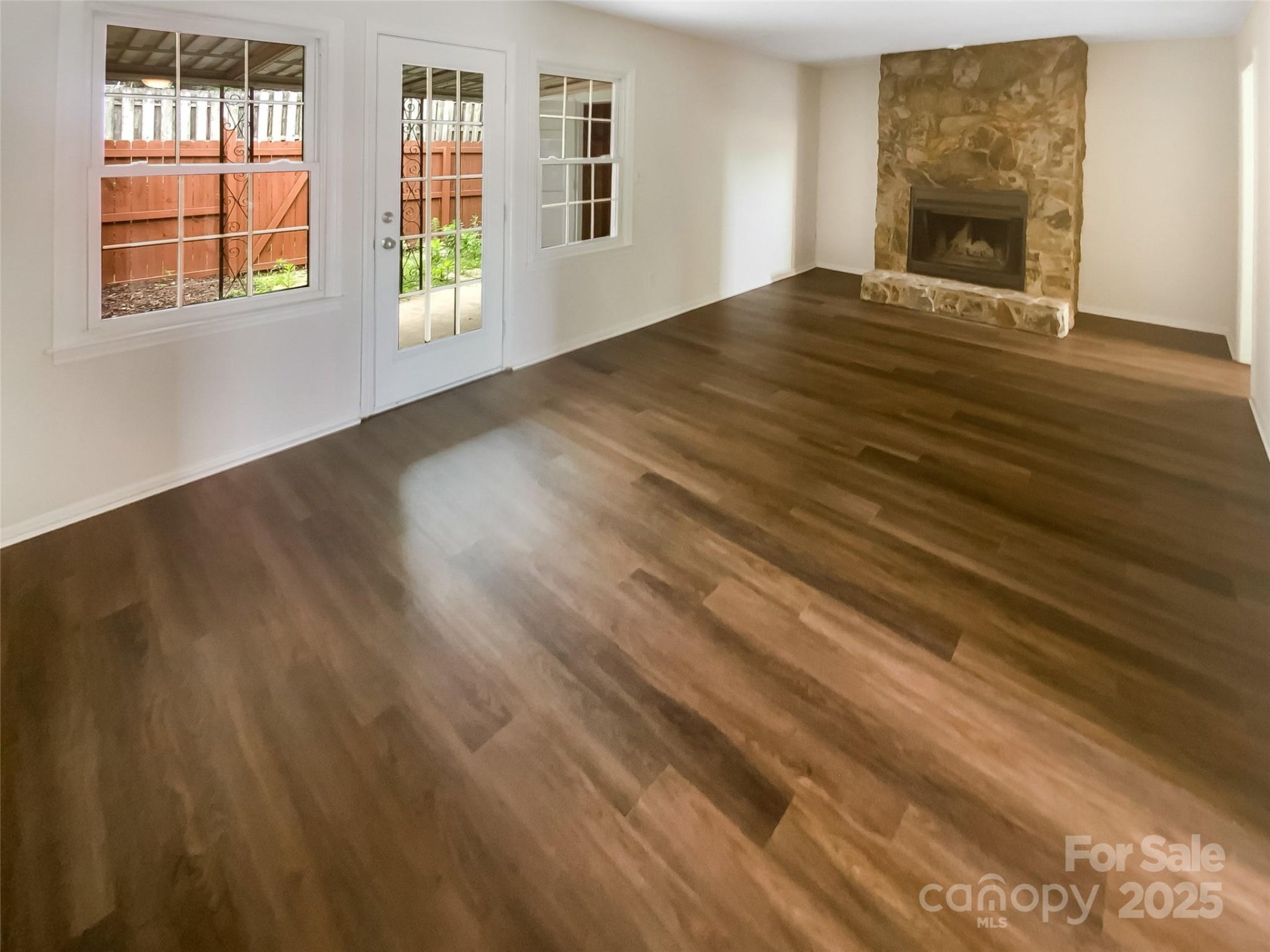 Property image 3 at 8026 Regent Park Lane, Charlotte, NC 28210