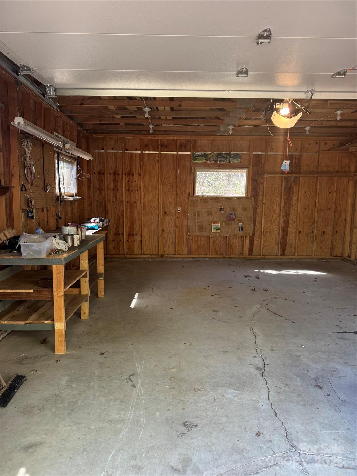 Property image 2 at 41 Willow Loop, Newland, NC 28657