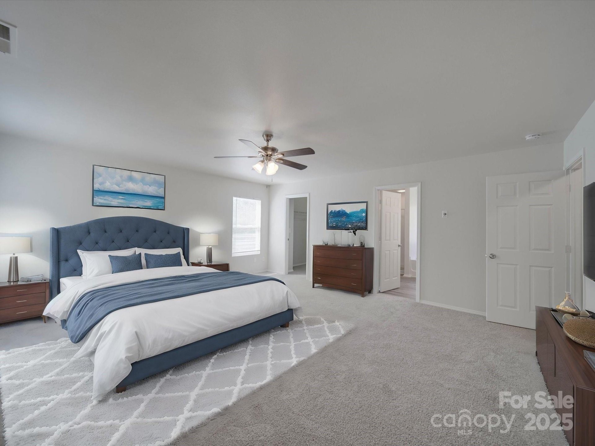 Property image 4 at 4018 Larkhaven Village Drive, Charlotte, NC 28215