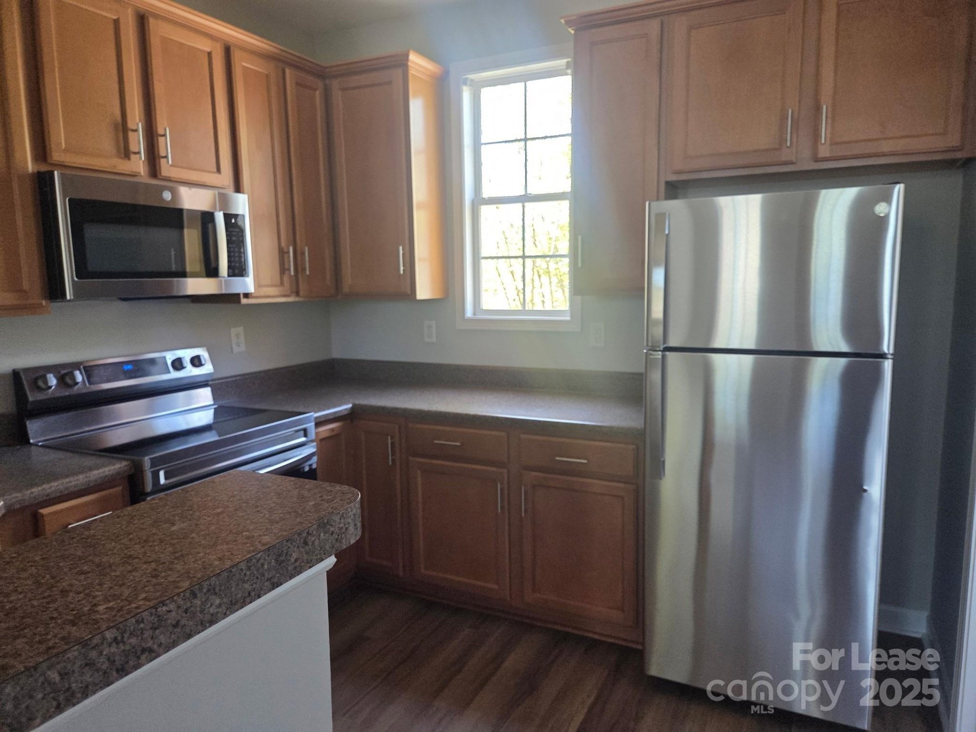 Property image 2 at 112 Town Center Drive, Mooresville, NC 28117