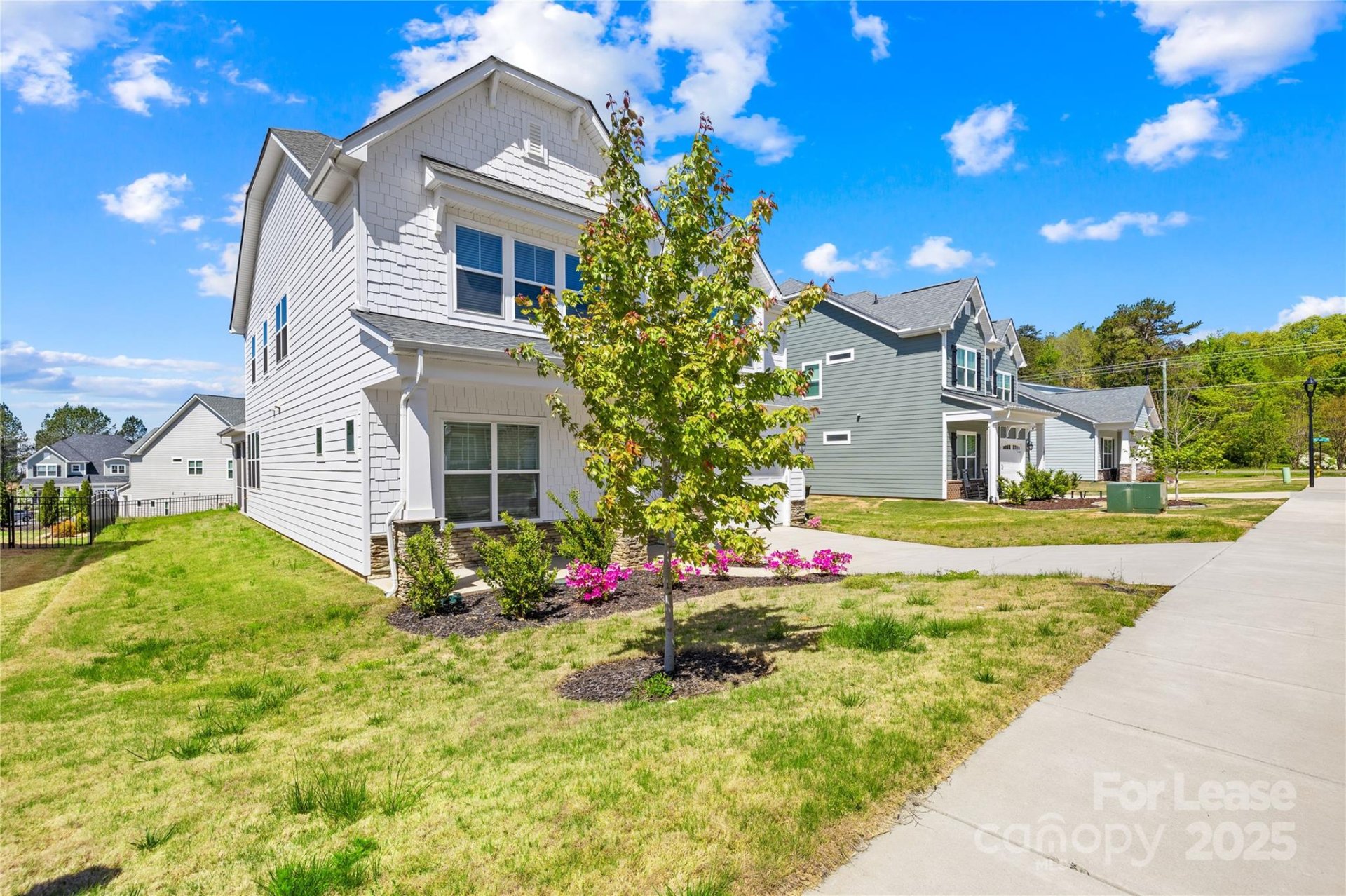 Property image 3 at 1399 Cedardale Lane, Denver, NC 28037