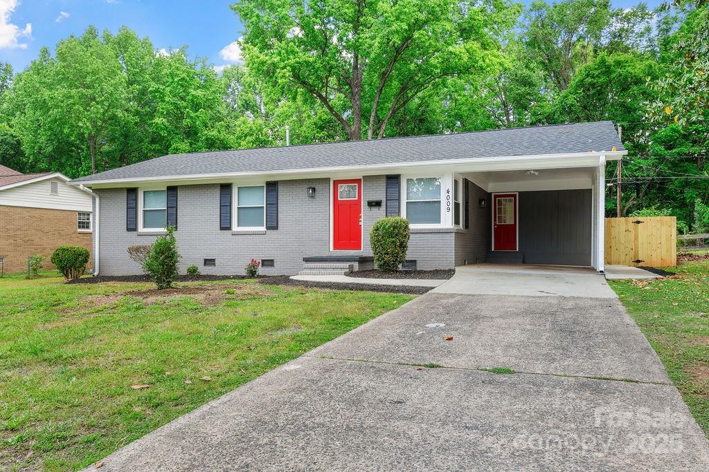 Property image 1 at 4009 Dunwoody Drive, Charlotte, NC 28215