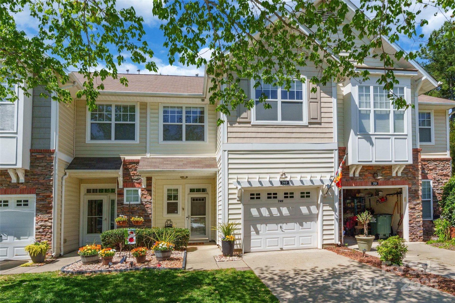 749 Petersburg Drive