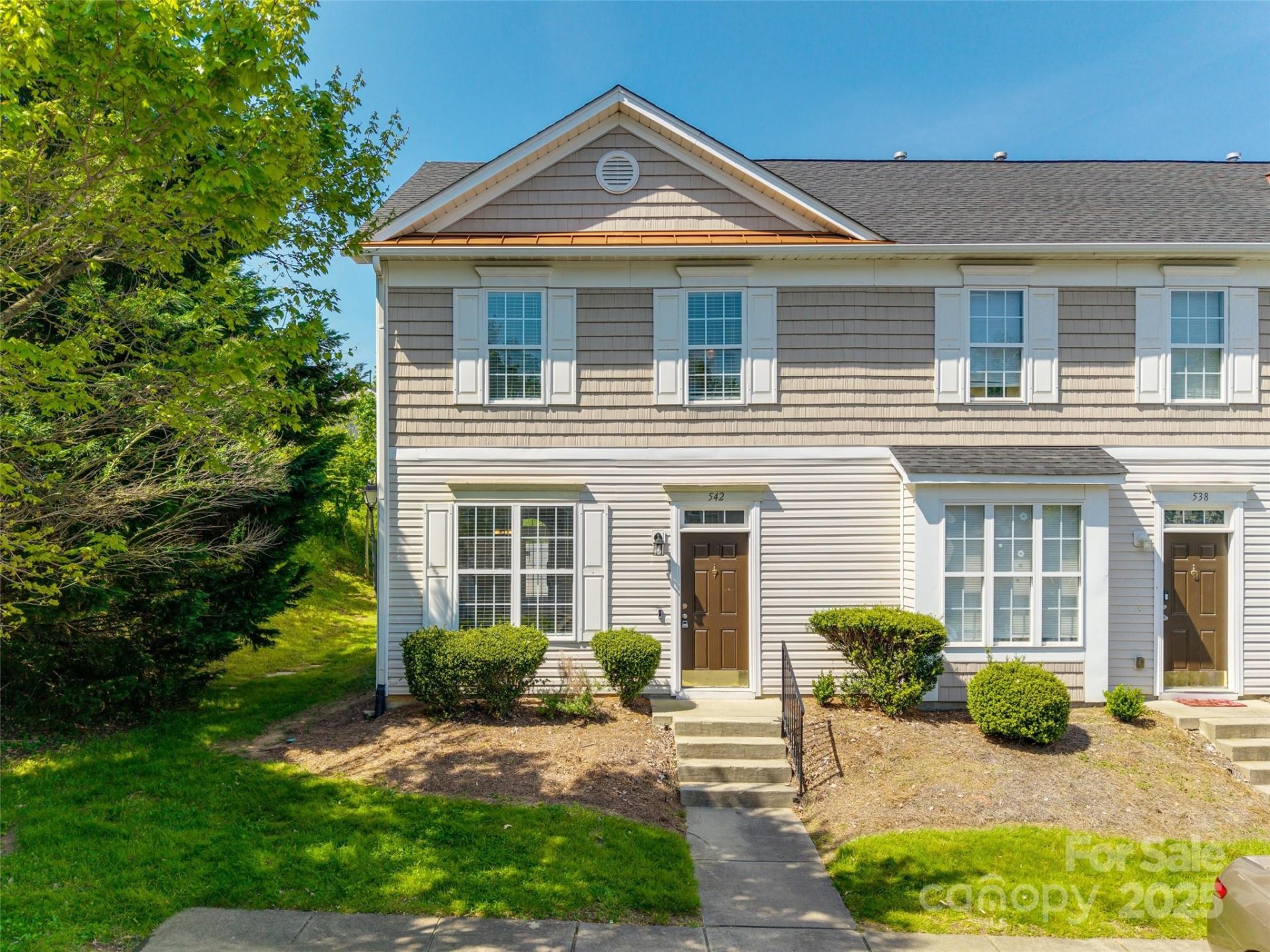 542 Goldstaff Lane