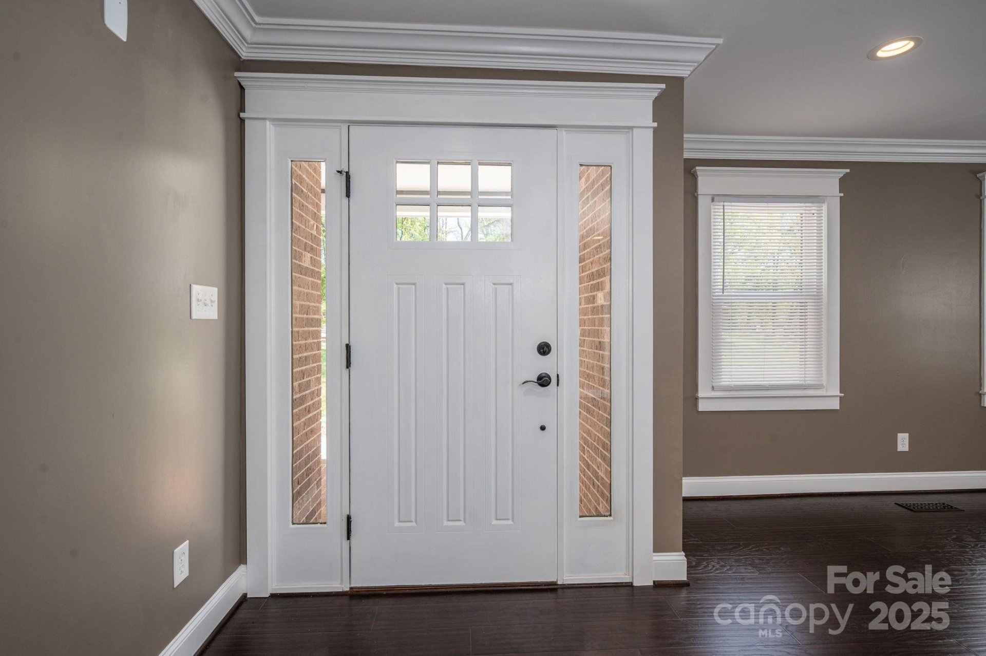 Property image 3 at 3755 11th Street, Hickory, NC 28601