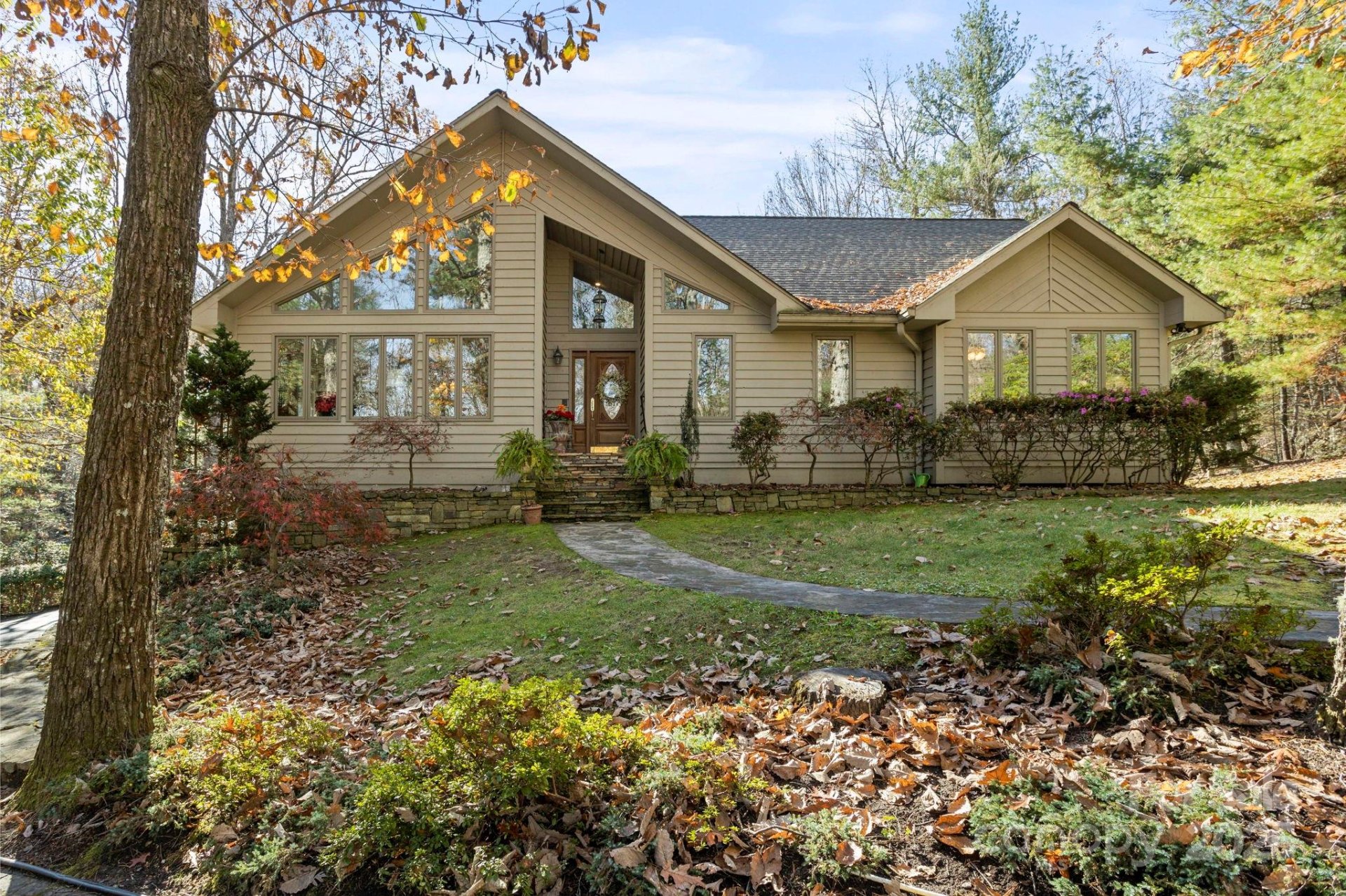 Property image 2 at 231 Greenleaf Drive, Flat Rock, NC 28731