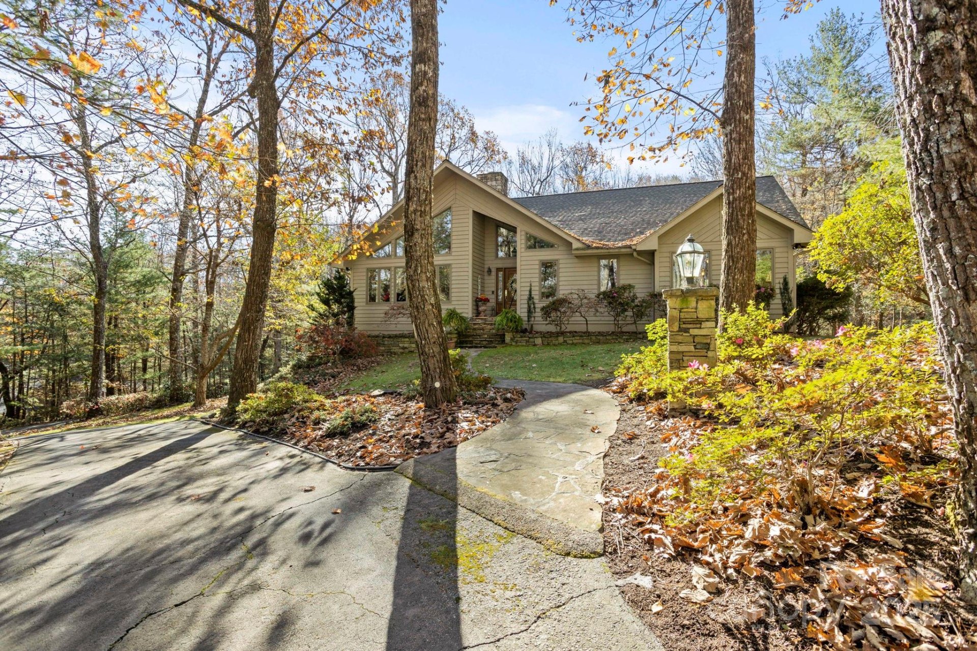 Property image 3 at 231 Greenleaf Drive, Flat Rock, NC 28731