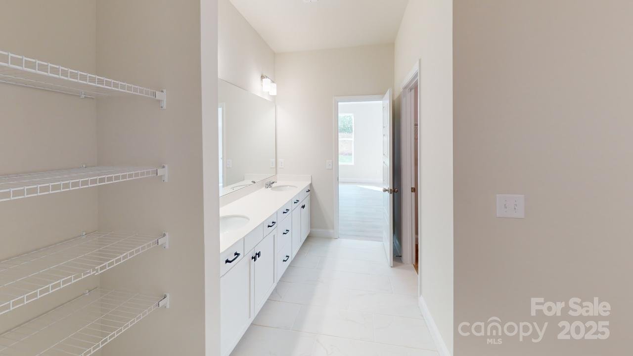 Property image 4 at 604 Banter Lane, Cramerton, NC 28032