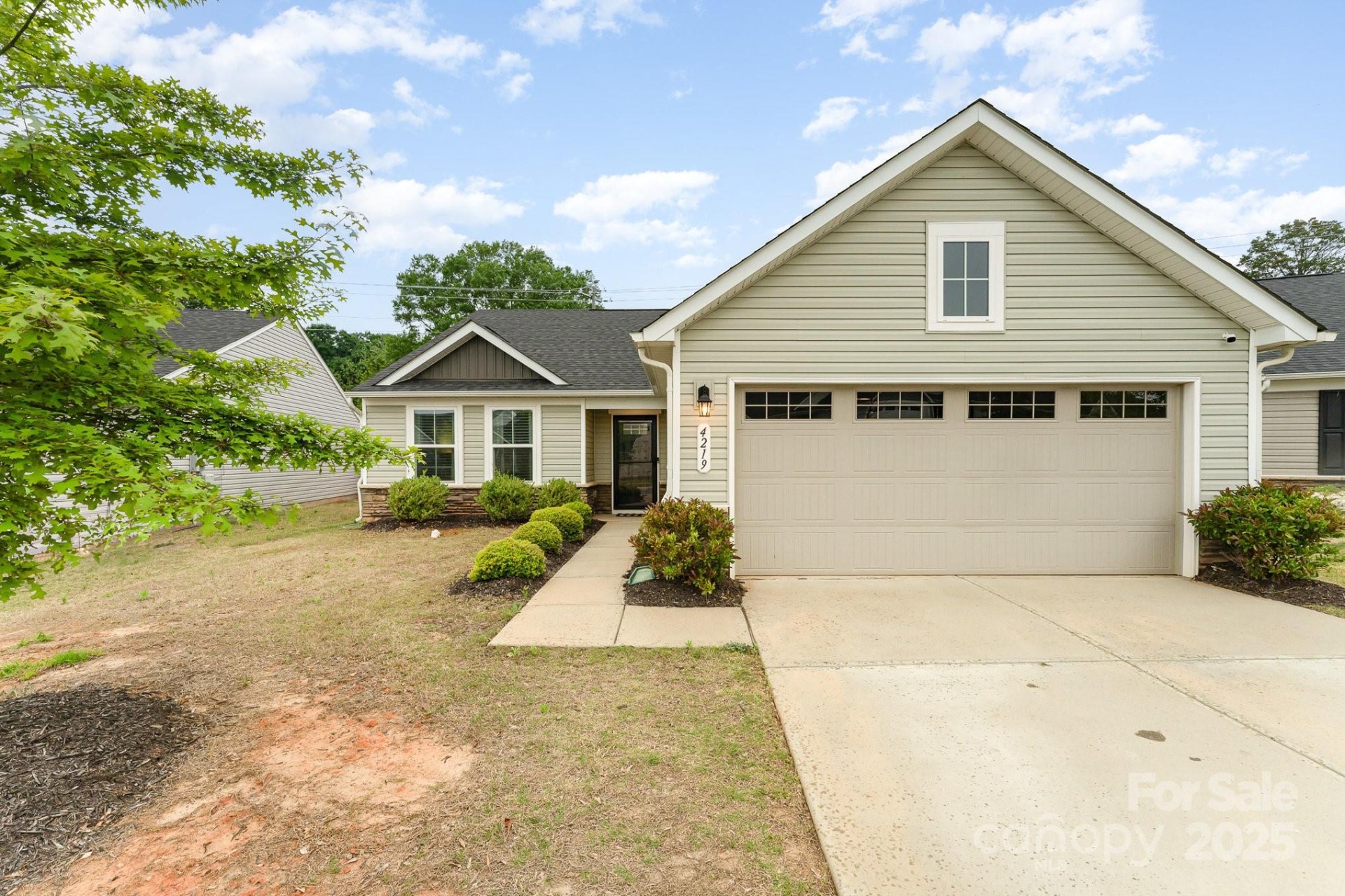 4219 Mackinnon Drive