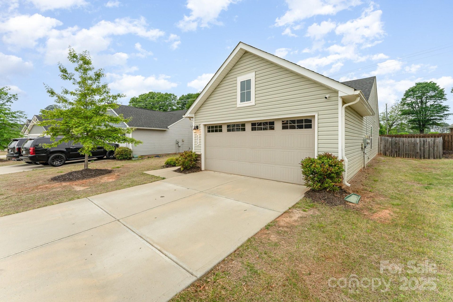 Property image 4 at 4219 Mackinnon Drive, Charlotte, NC 28214