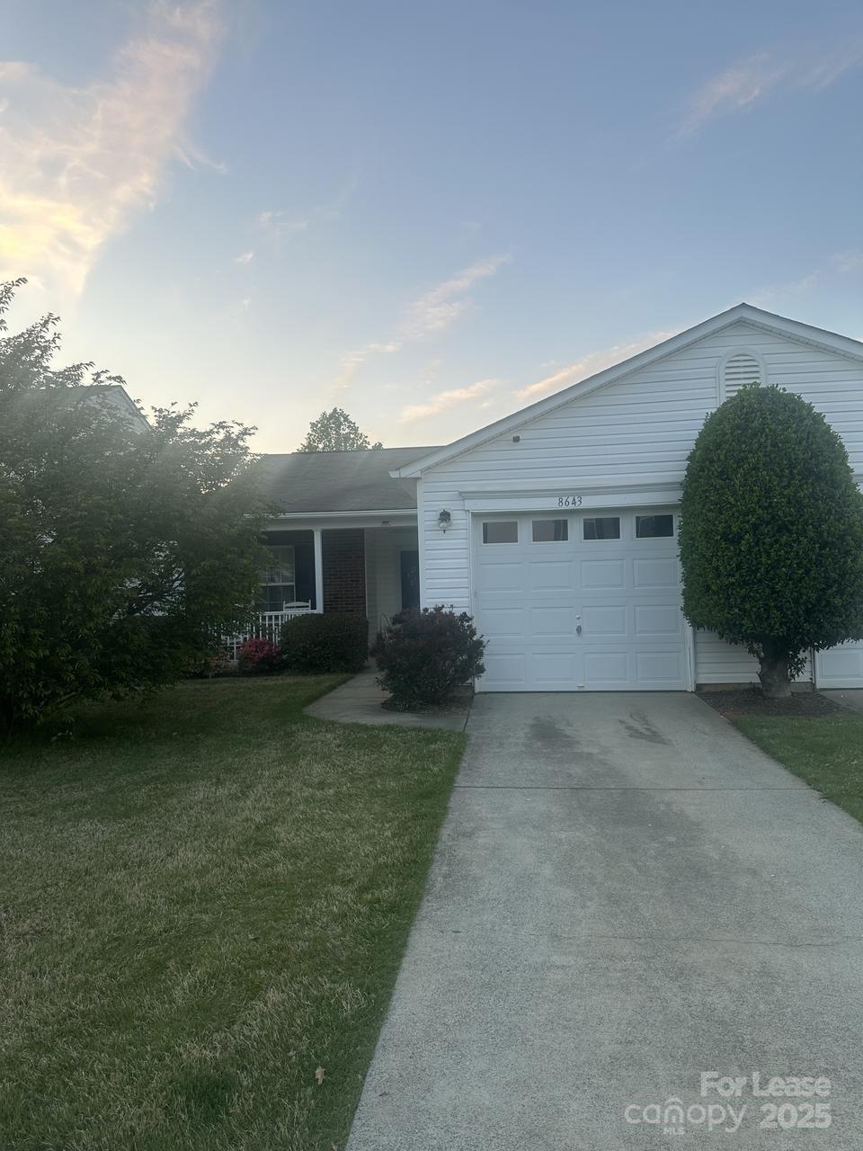 Property image 1 at 8643 Westhope Street, Charlotte, NC 28216