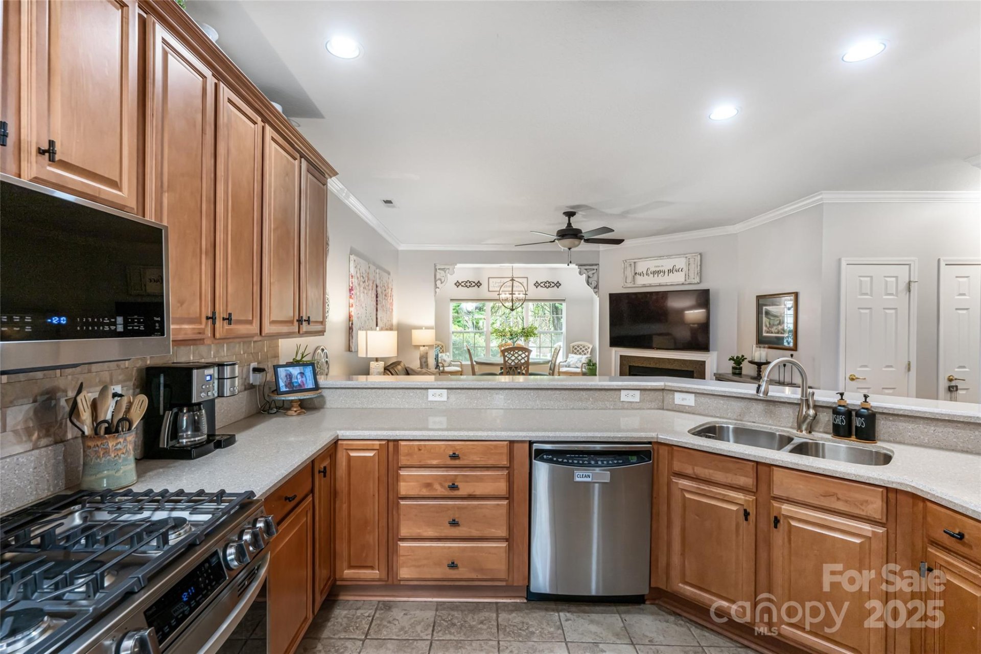 Property image 5 at 26 Victoria Park Drive, Hendersonville, NC 28792