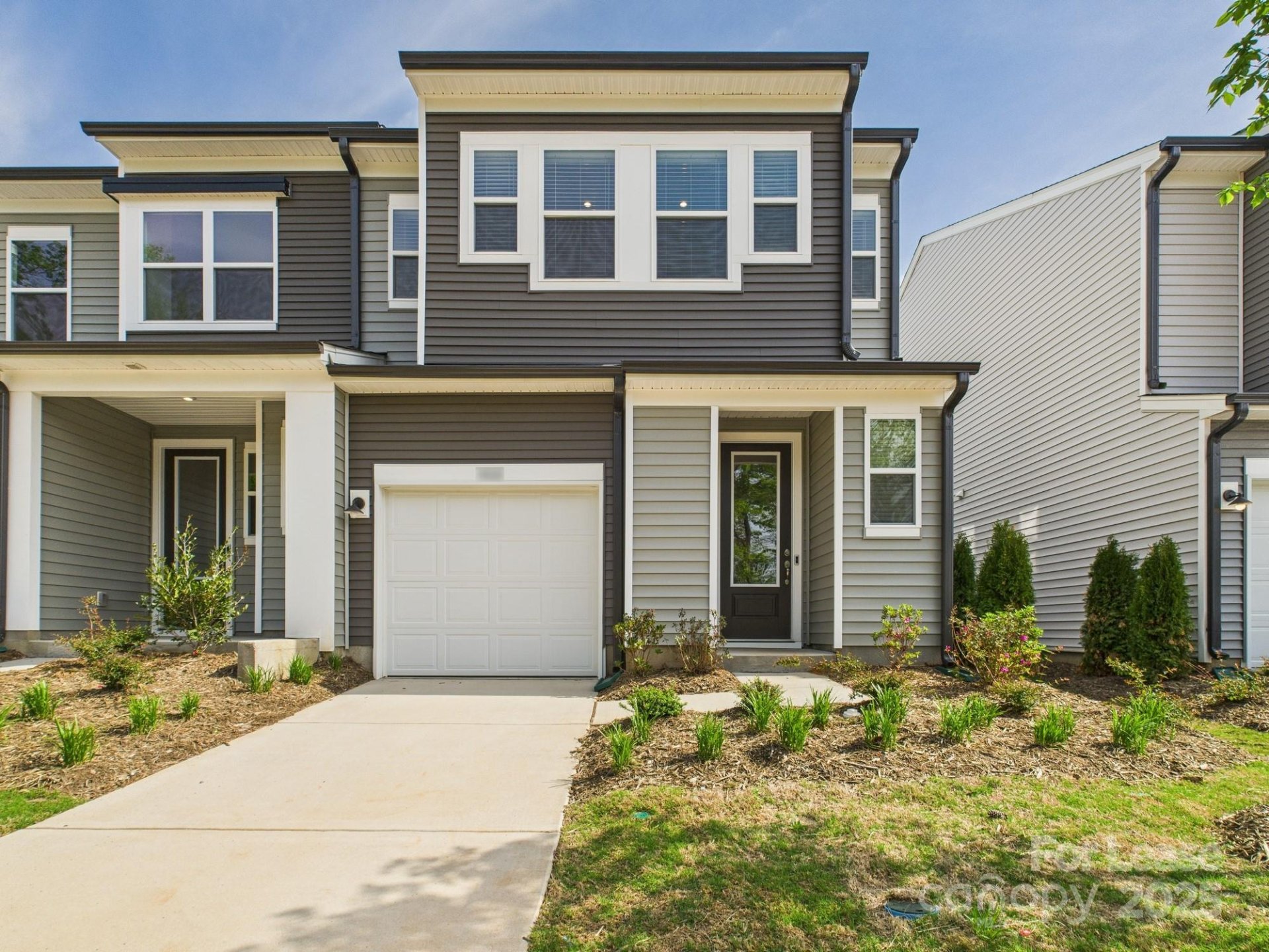 Property image 1 at 3022 Hutton Gardens Lane, Charlotte, NC 28269