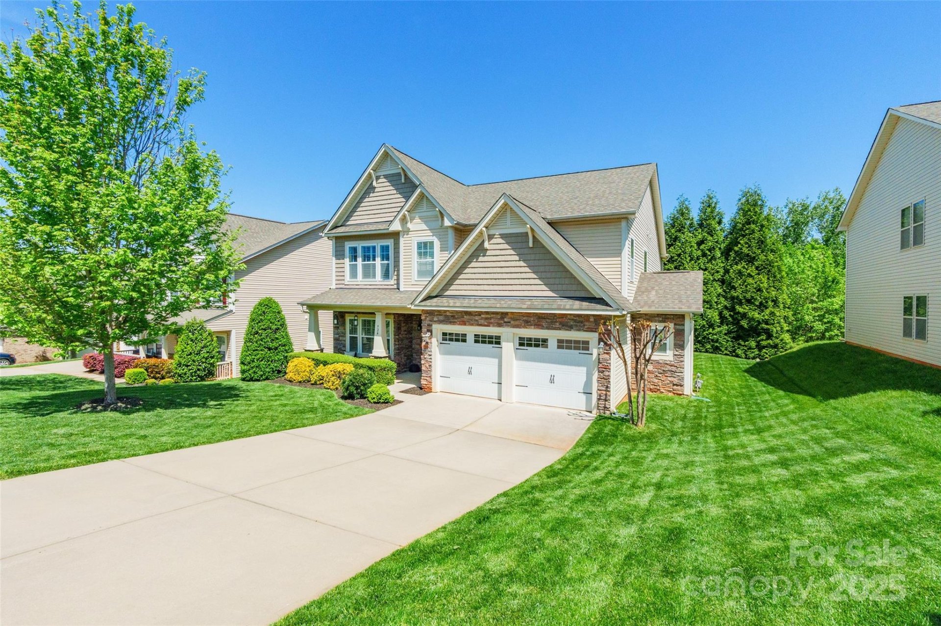 924 Forbes Road