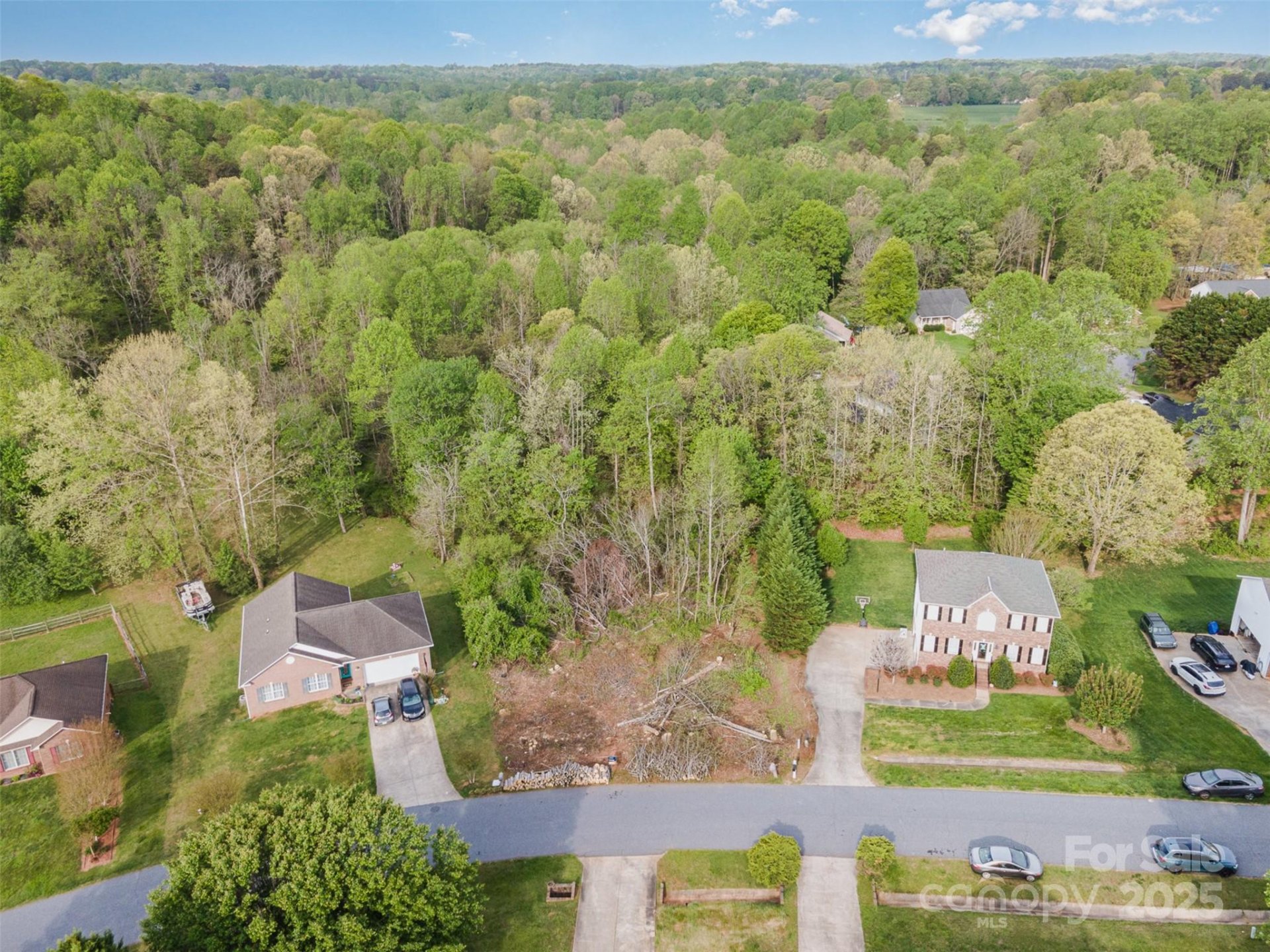 Property image 2 at 1552 Indian Springs Drive, Conover, NC 28613