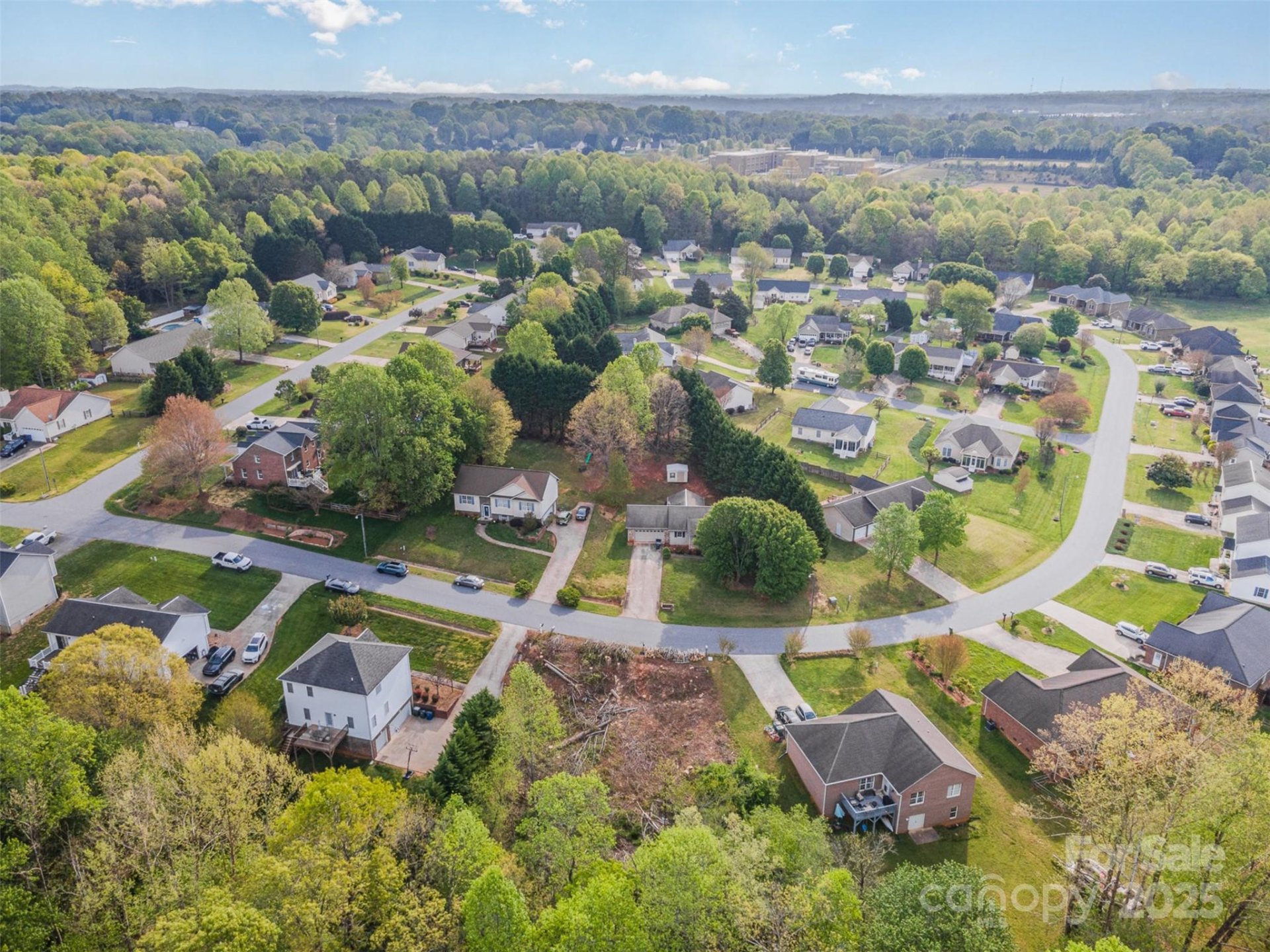 Property image 3 at 1552 Indian Springs Drive, Conover, NC 28613