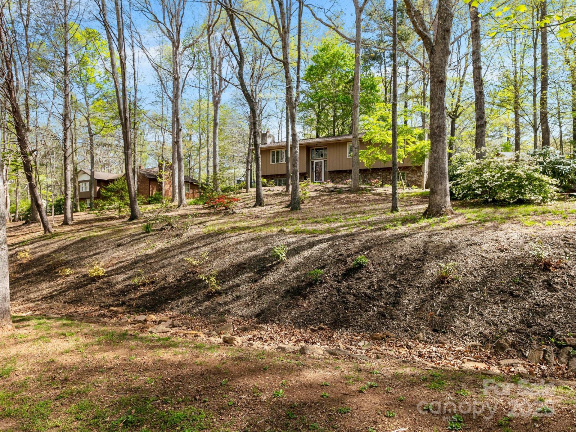 Property image 4 at 9 Cedar Trail, Asheville, NC 28803