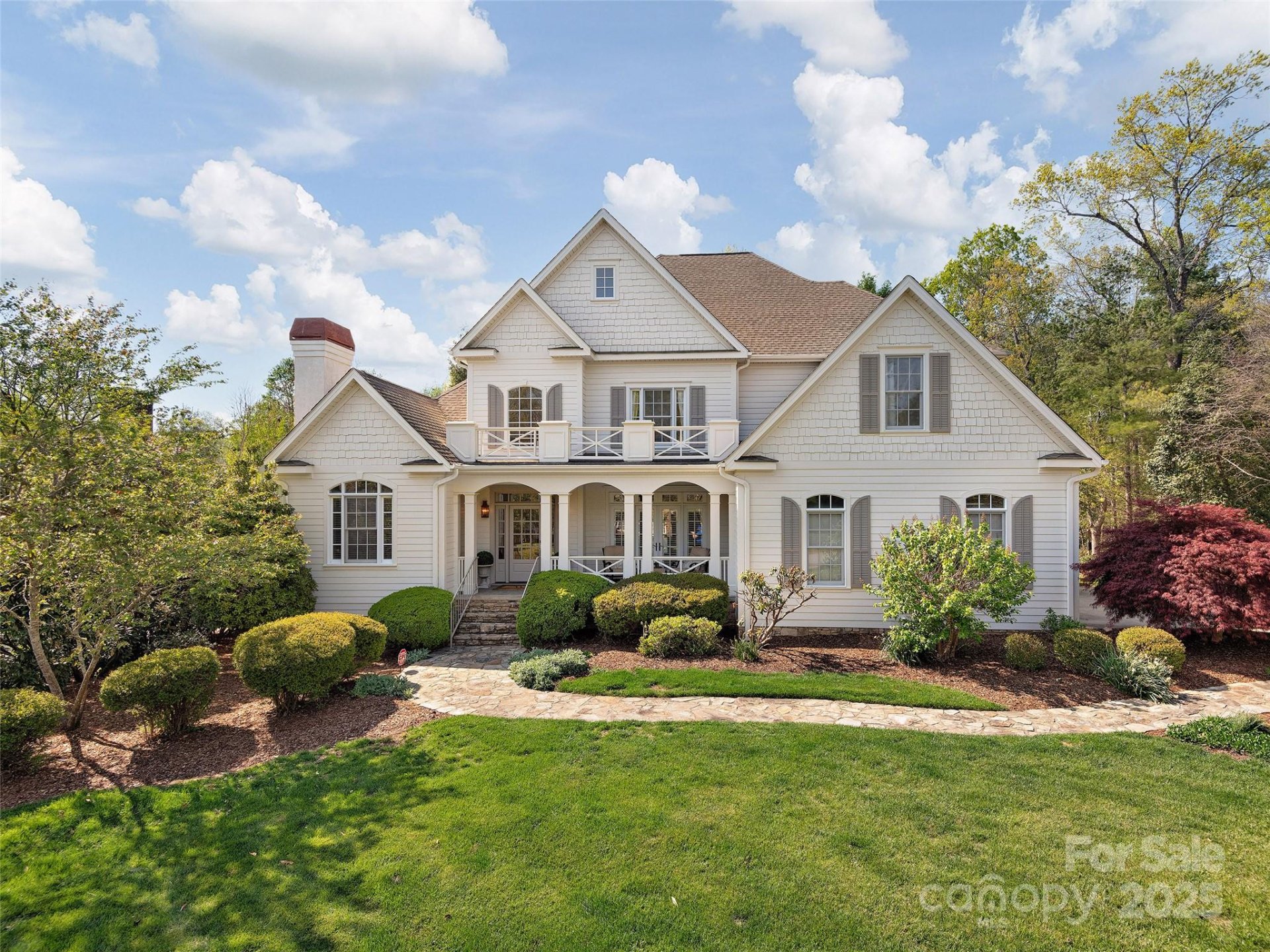 Property image 1 at 521 Pinchot Drive, Asheville, NC 28803