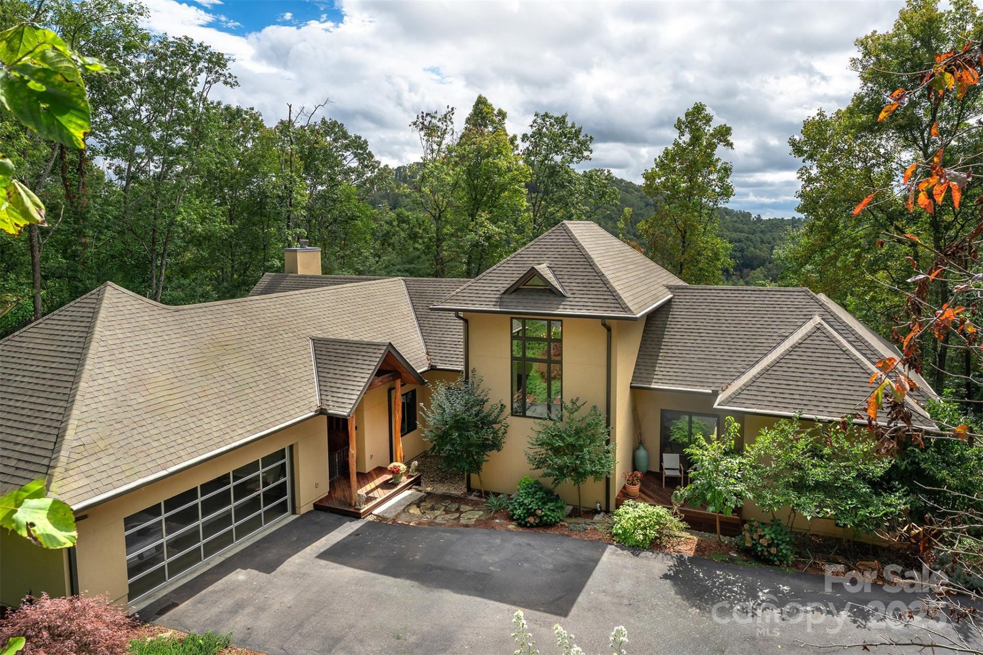 Property at 34 Finch Drive, Asheville, NC 28804