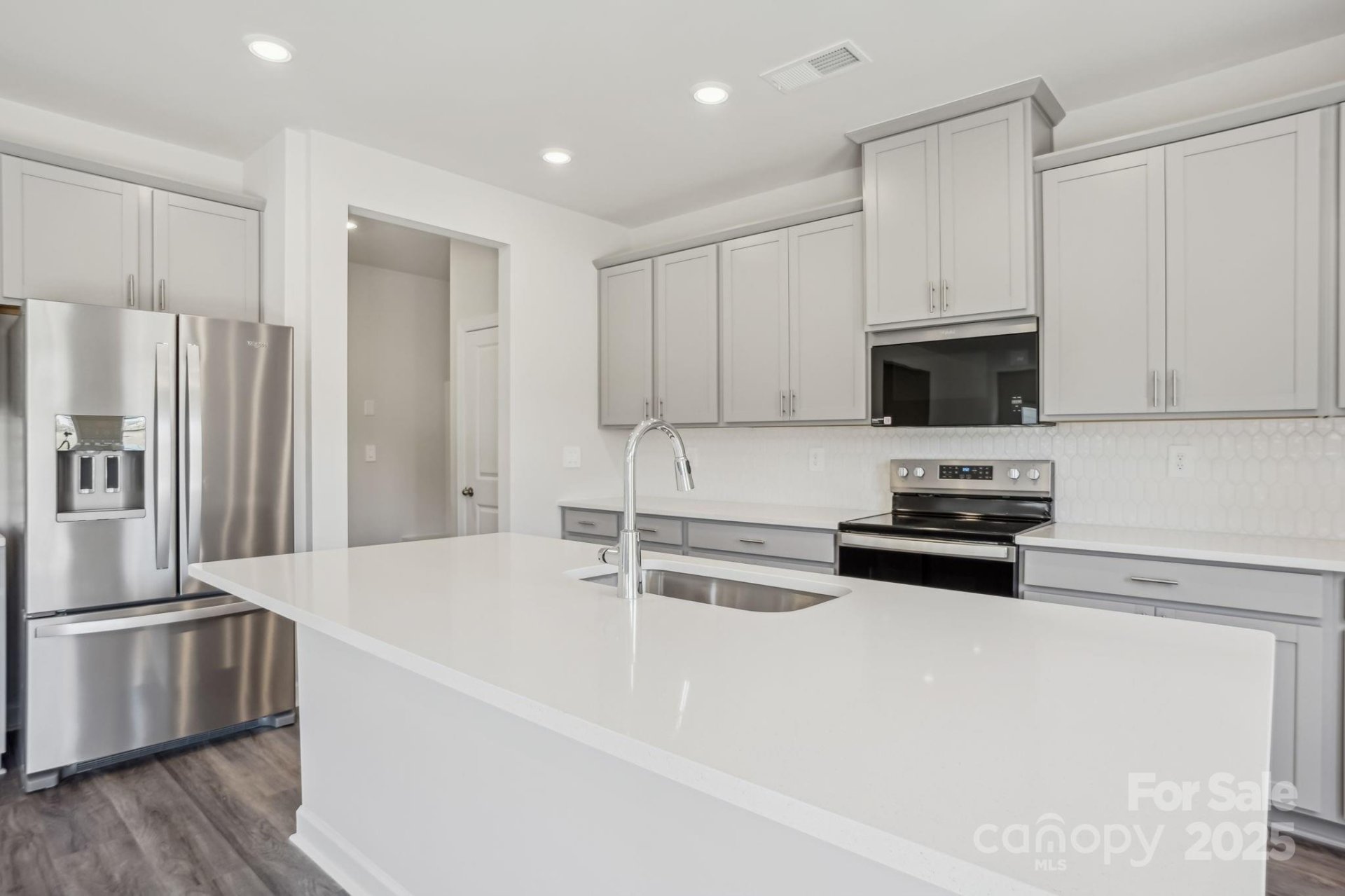 Property image 3 at 139 Satchel Court, Mooresville, NC 28115