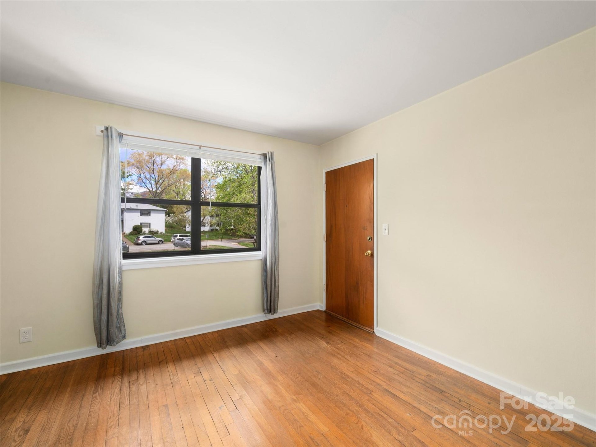 Property image 3 at 615 Biltmore Avenue, Asheville, NC 28803