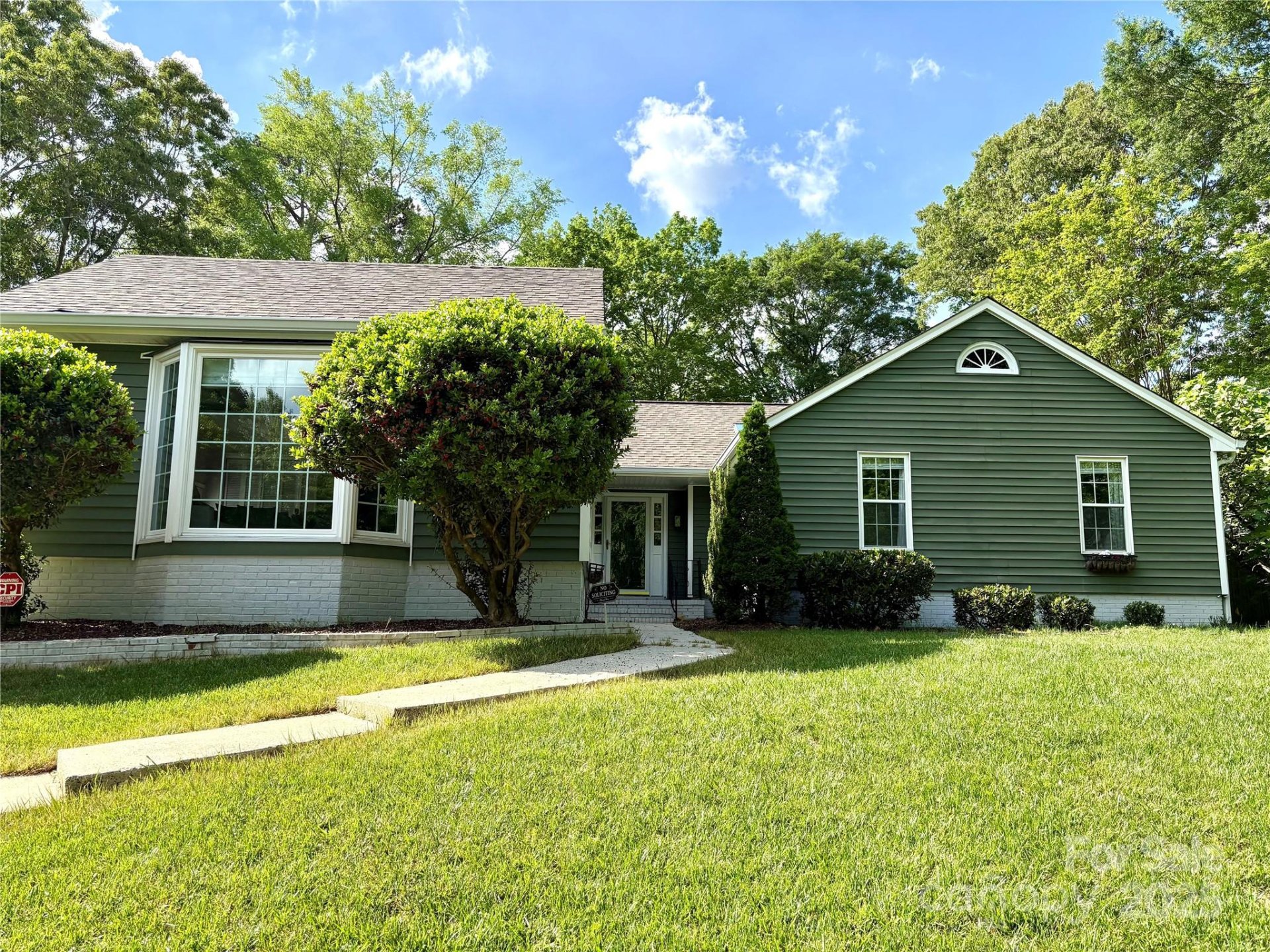 Property image 1 at 5916 Rexwood Place, Charlotte, NC 28210