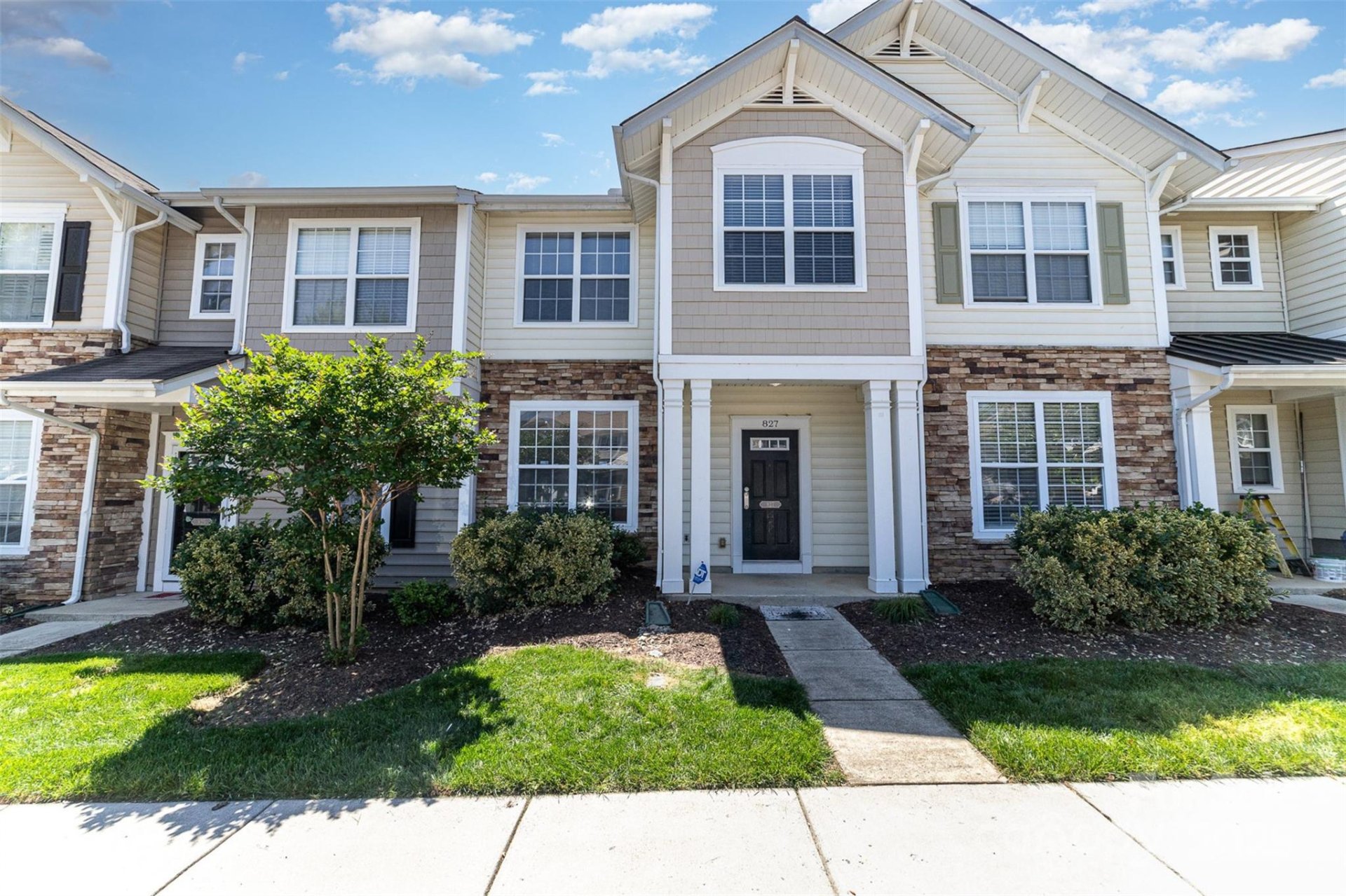 827 Gentlewinds Court