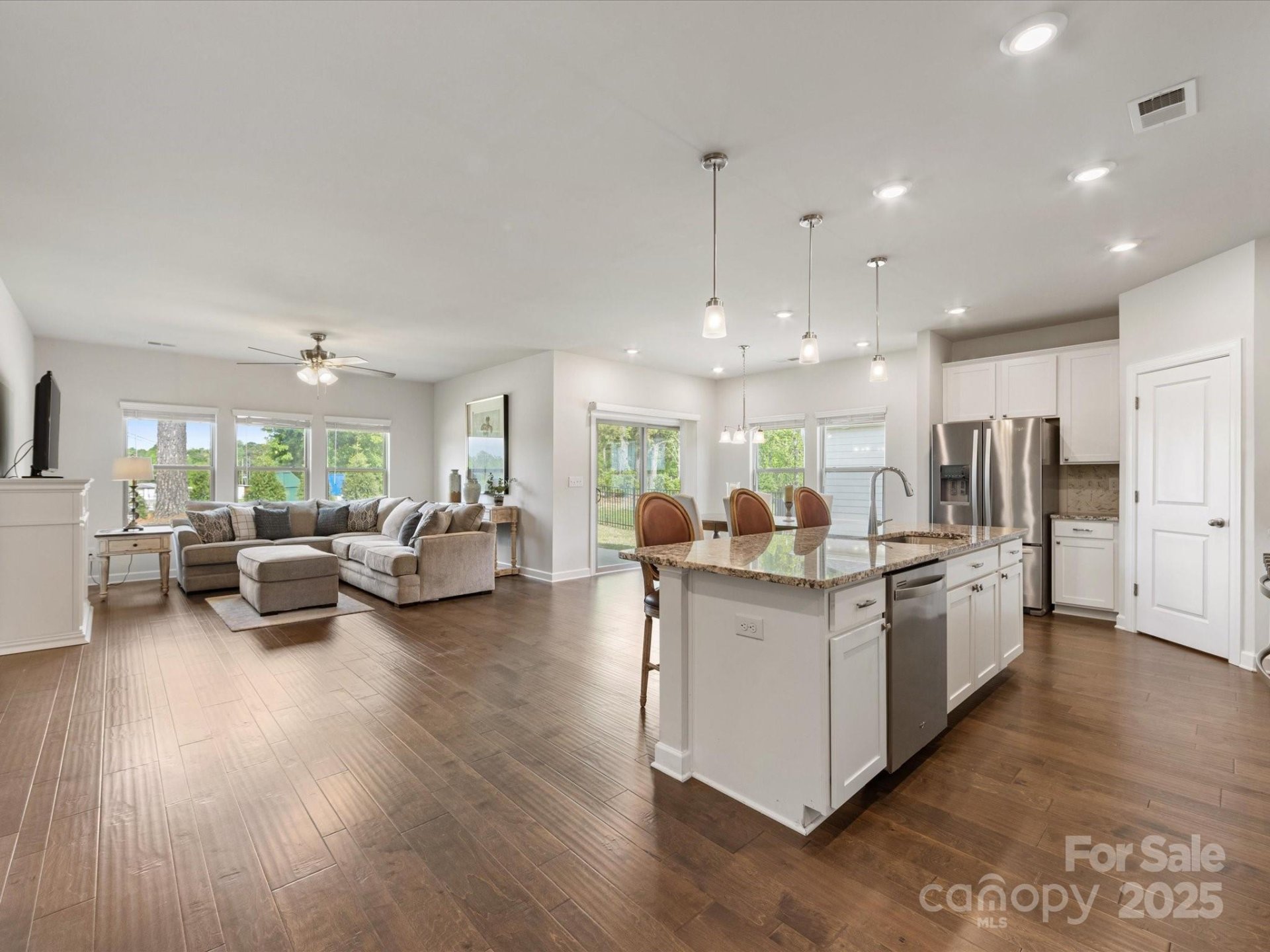 Property image 5 at 7642 Porrera Street, Charlotte, NC 28214