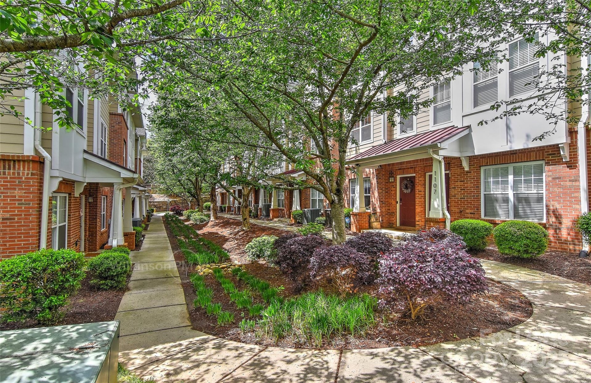 1127 Ilana Court