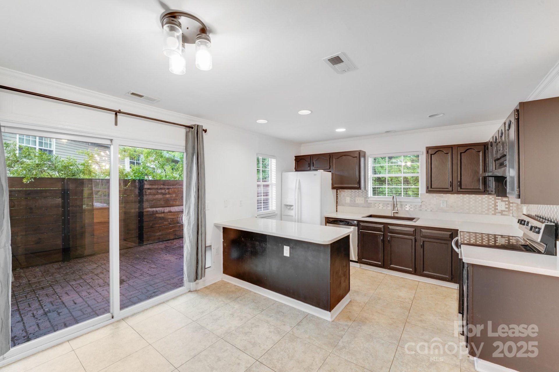 Property image 3 at 5670 Prescott Court, Charlotte, NC 28269