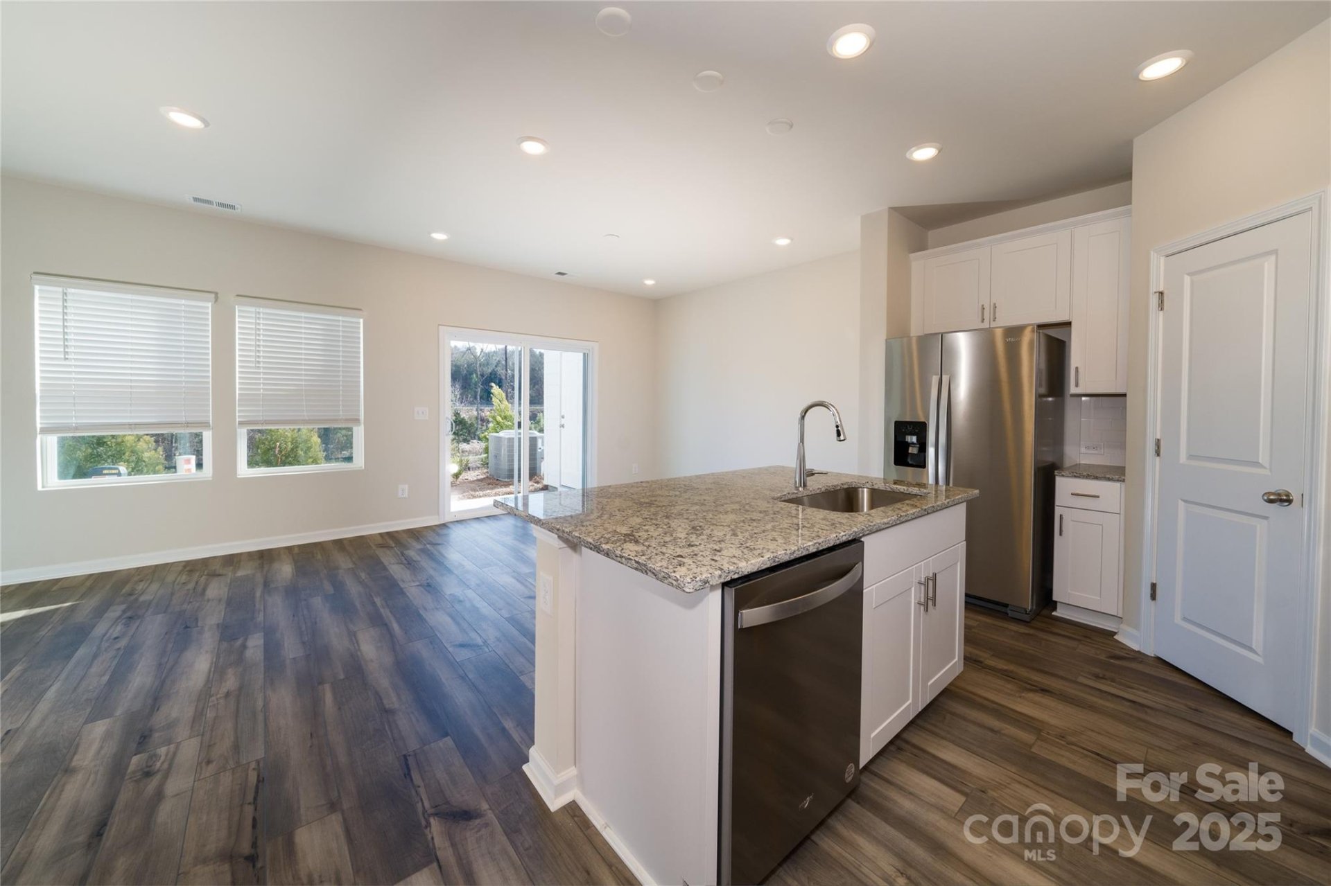 Property image 5 at 4225 Summit Woods Drive, Charlotte, NC 28216
